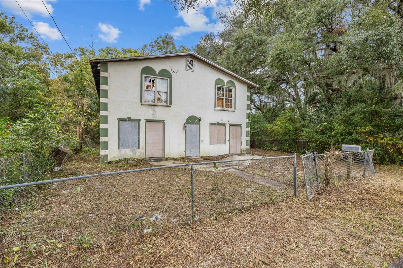 Image 5 of 14 For 668 16th Terrace