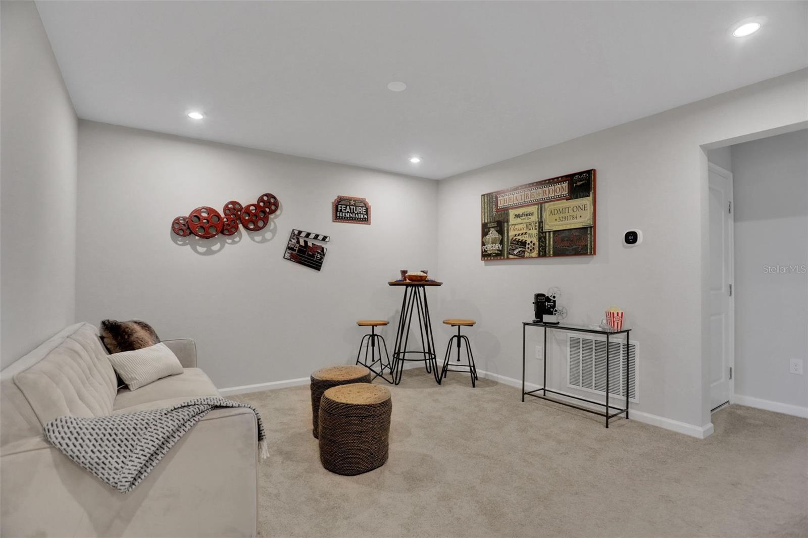 Image 16 of 27 For 5615 Brooklet Woods Drive