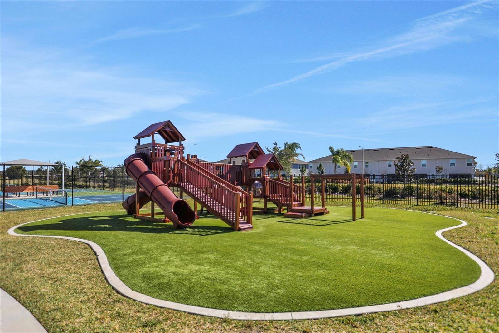 Image 23 of 27 For 5615 Brooklet Woods Drive