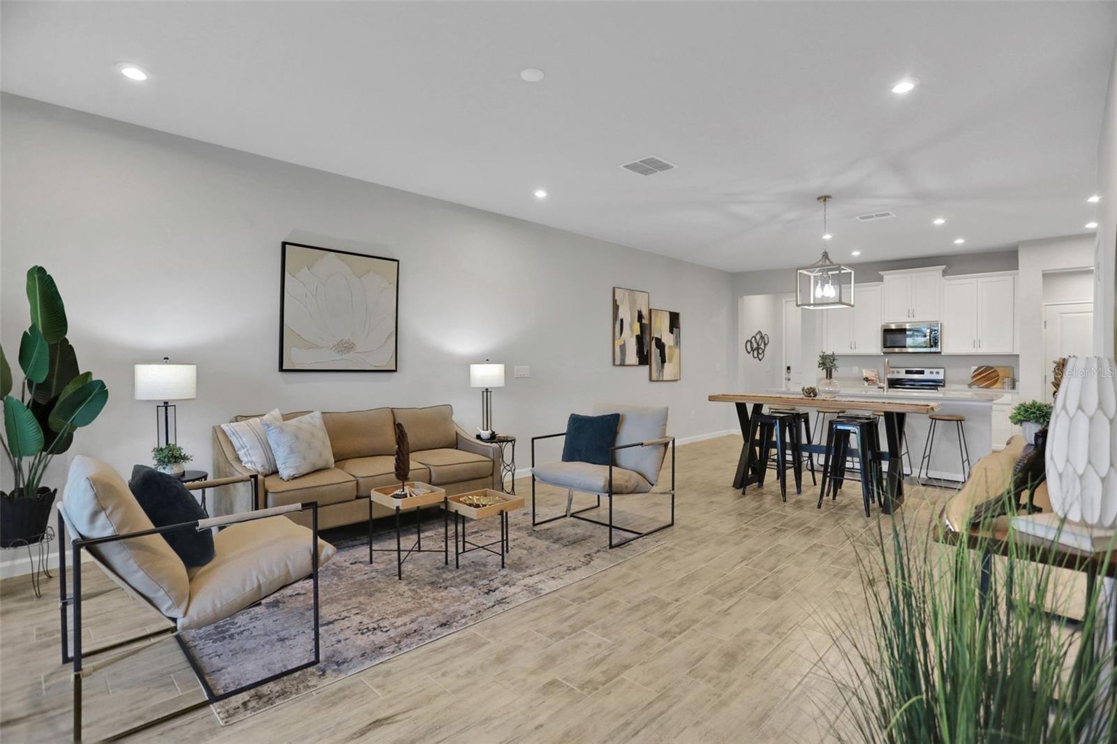 Image 8 of 27 For 5615 Brooklet Woods Drive