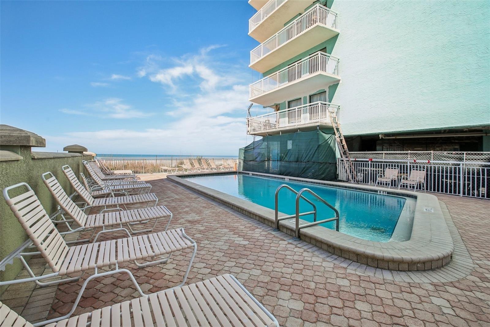 Image 19 of 26 For 19440 Gulf Boulevard 503