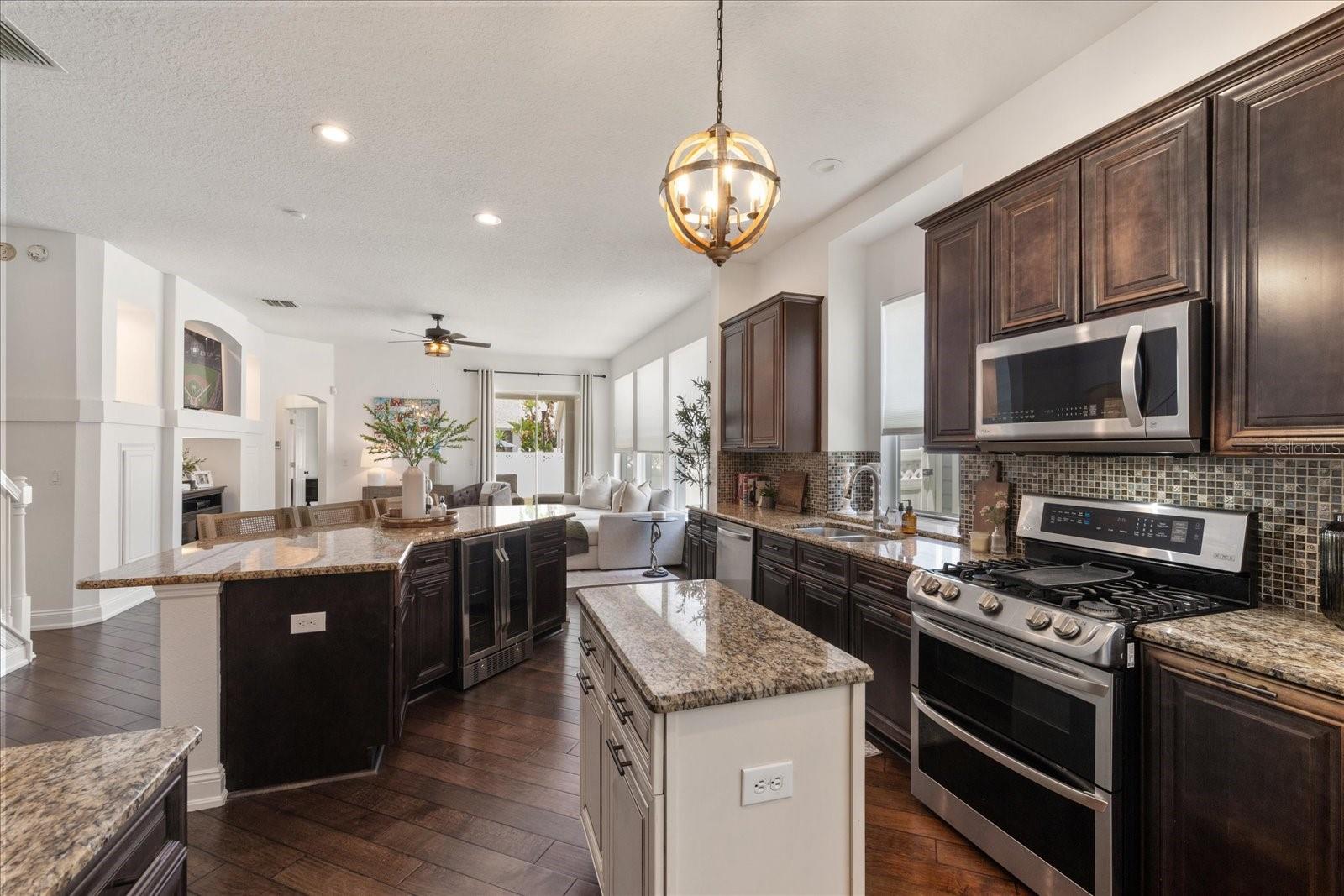 Image 10 of 33 For 10021 Brompton Drive