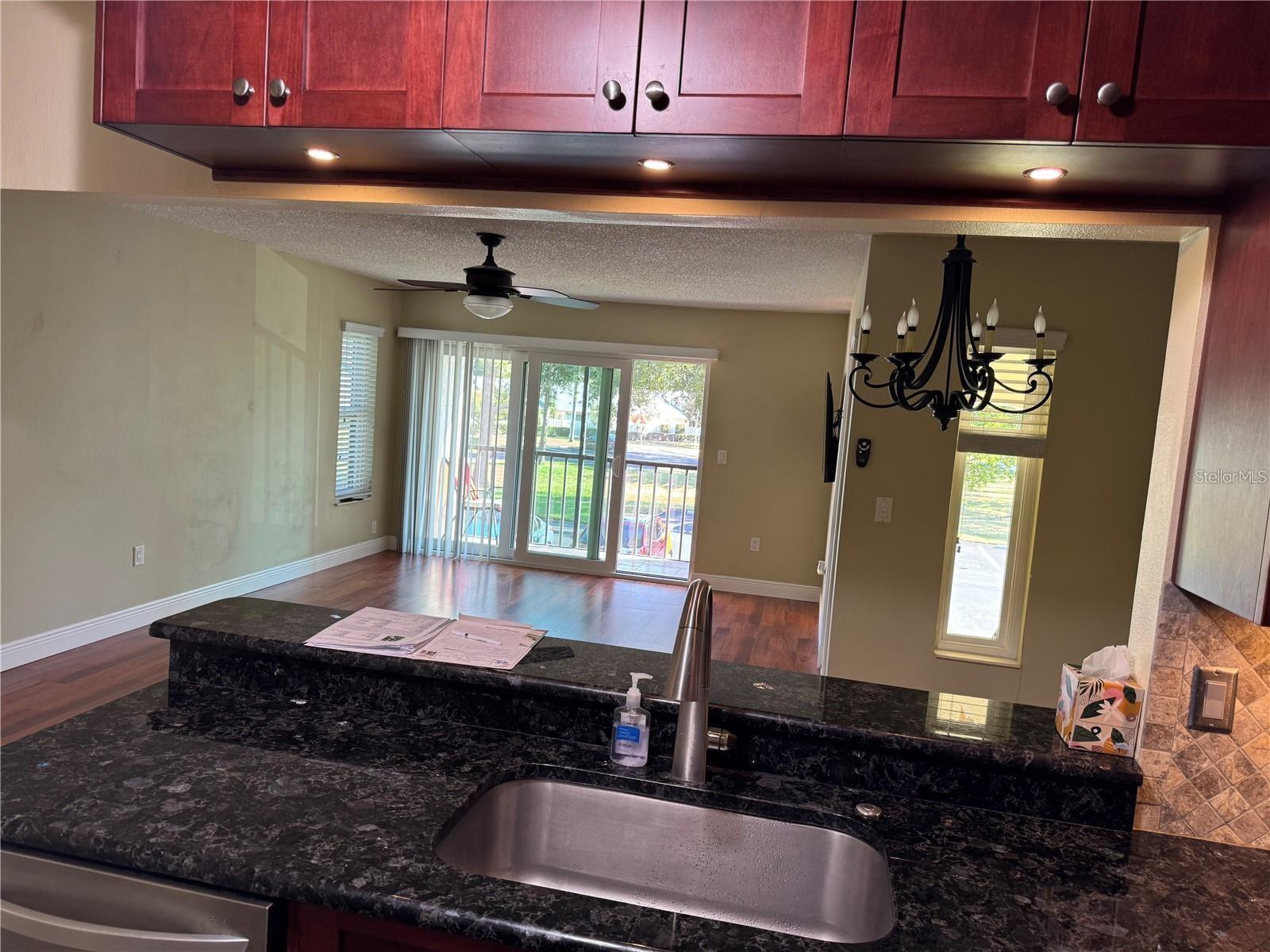 Image 9 of 29 For 1400 Pine Glen Ln  Bldg212 D-