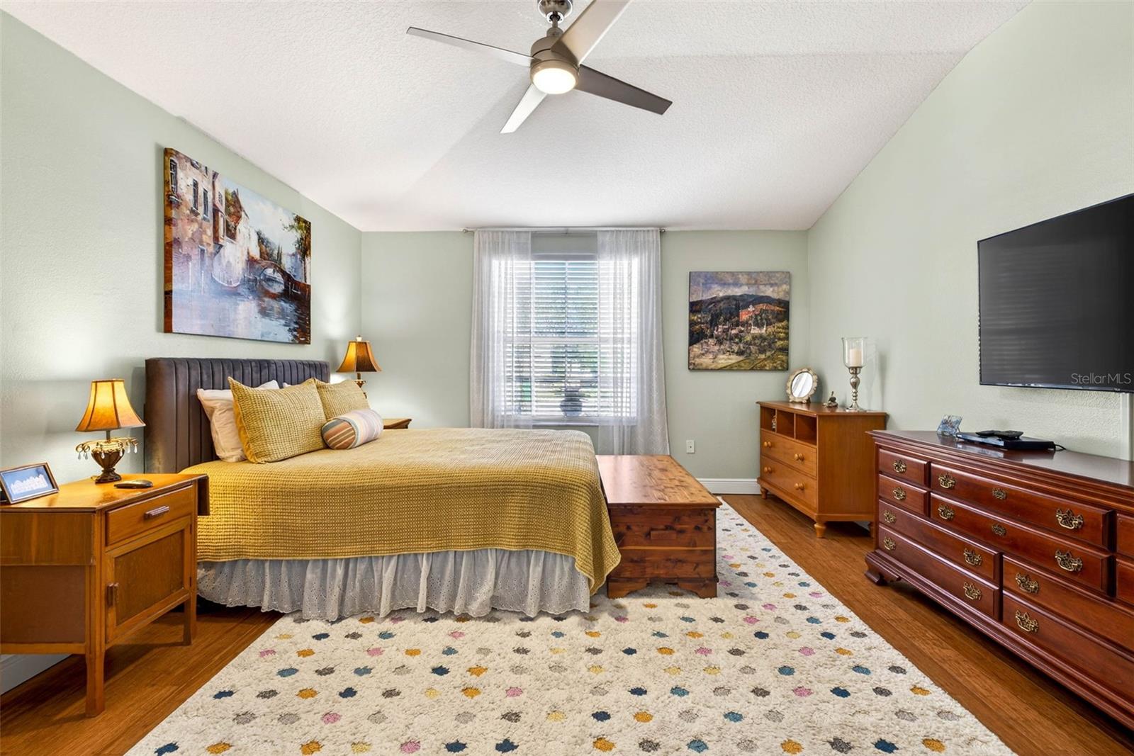 Image 31 of 48 For 26532 Whirlaway Terrace