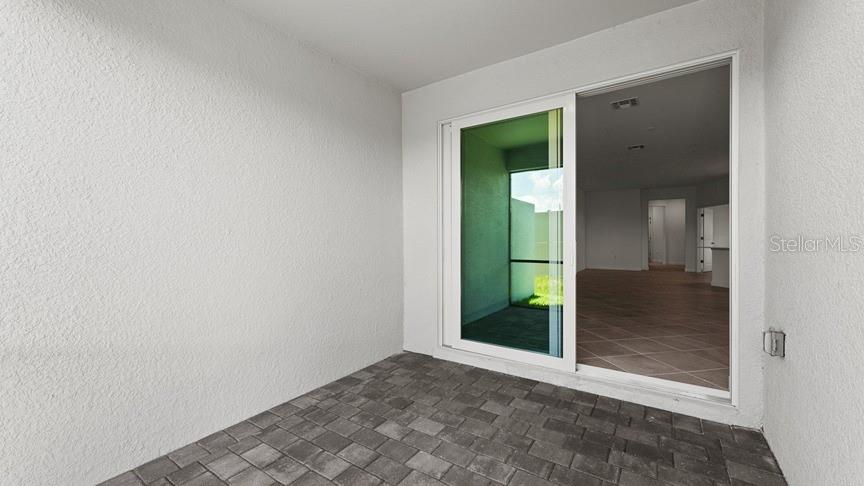 Image 28 of 30 For 8466 Water Lily Court