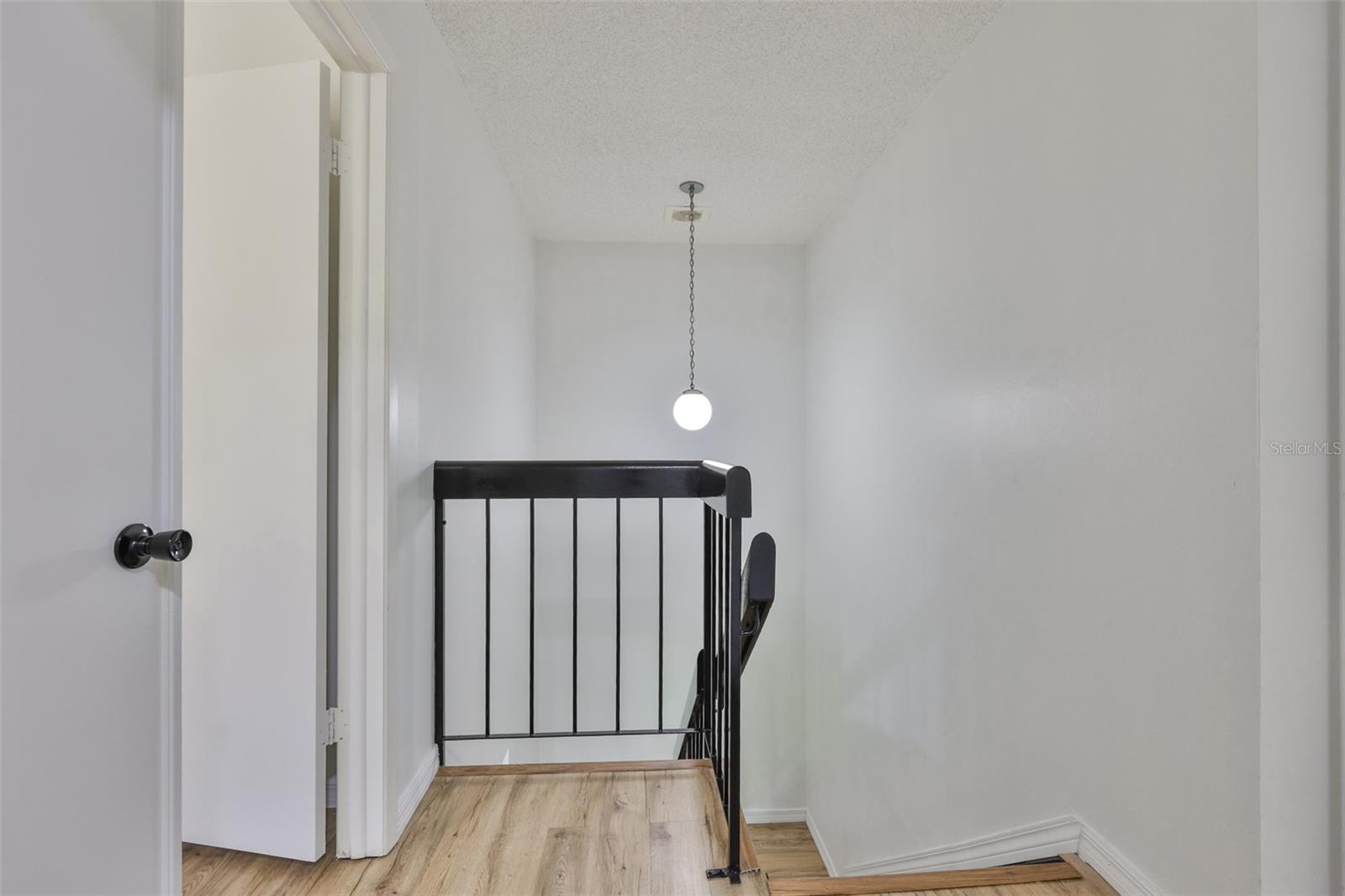 Image 16 of 43 For 14805 Lake Forest Drive