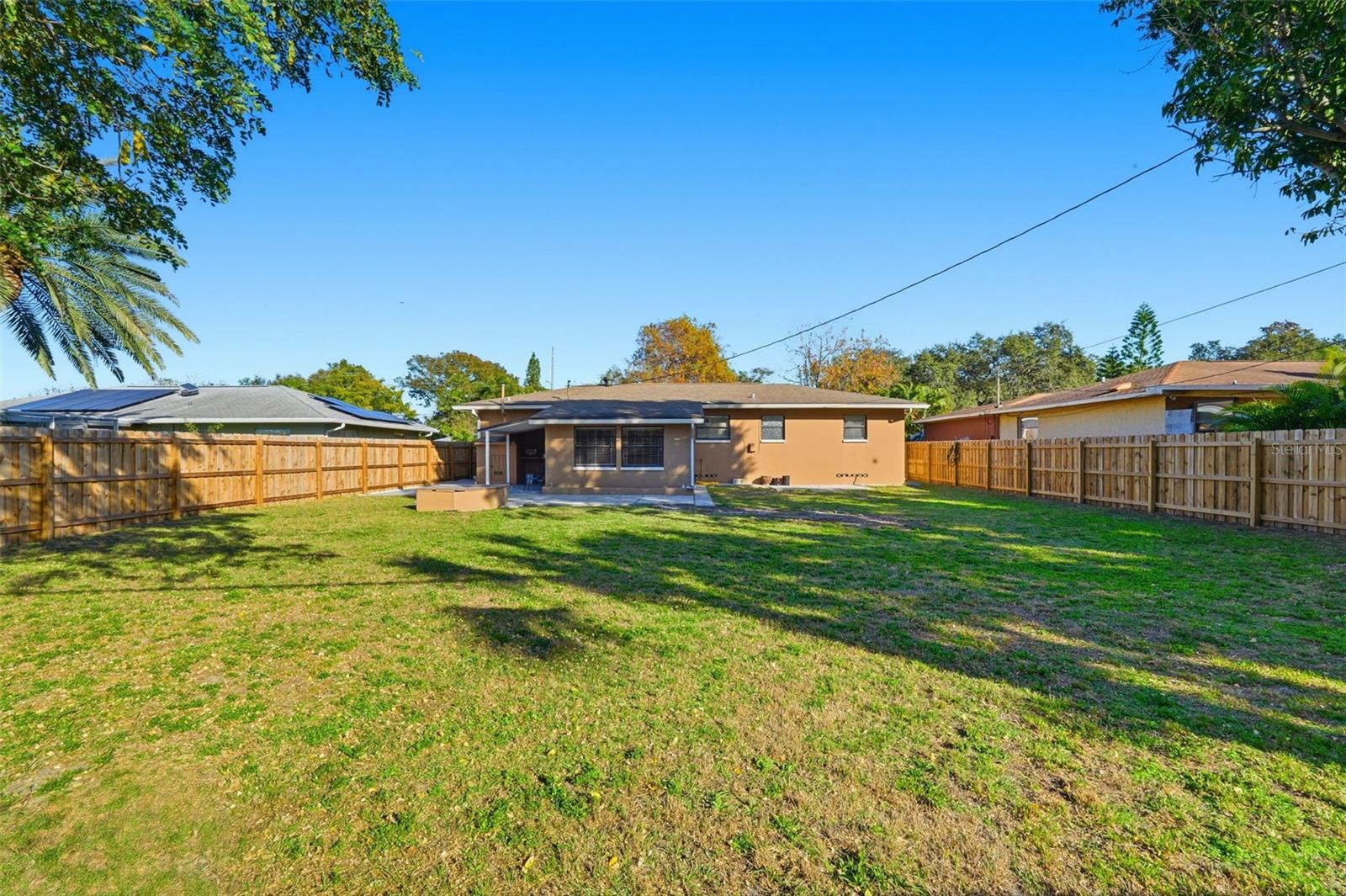 Image 41 of 54 For 104 Hercules Avenue