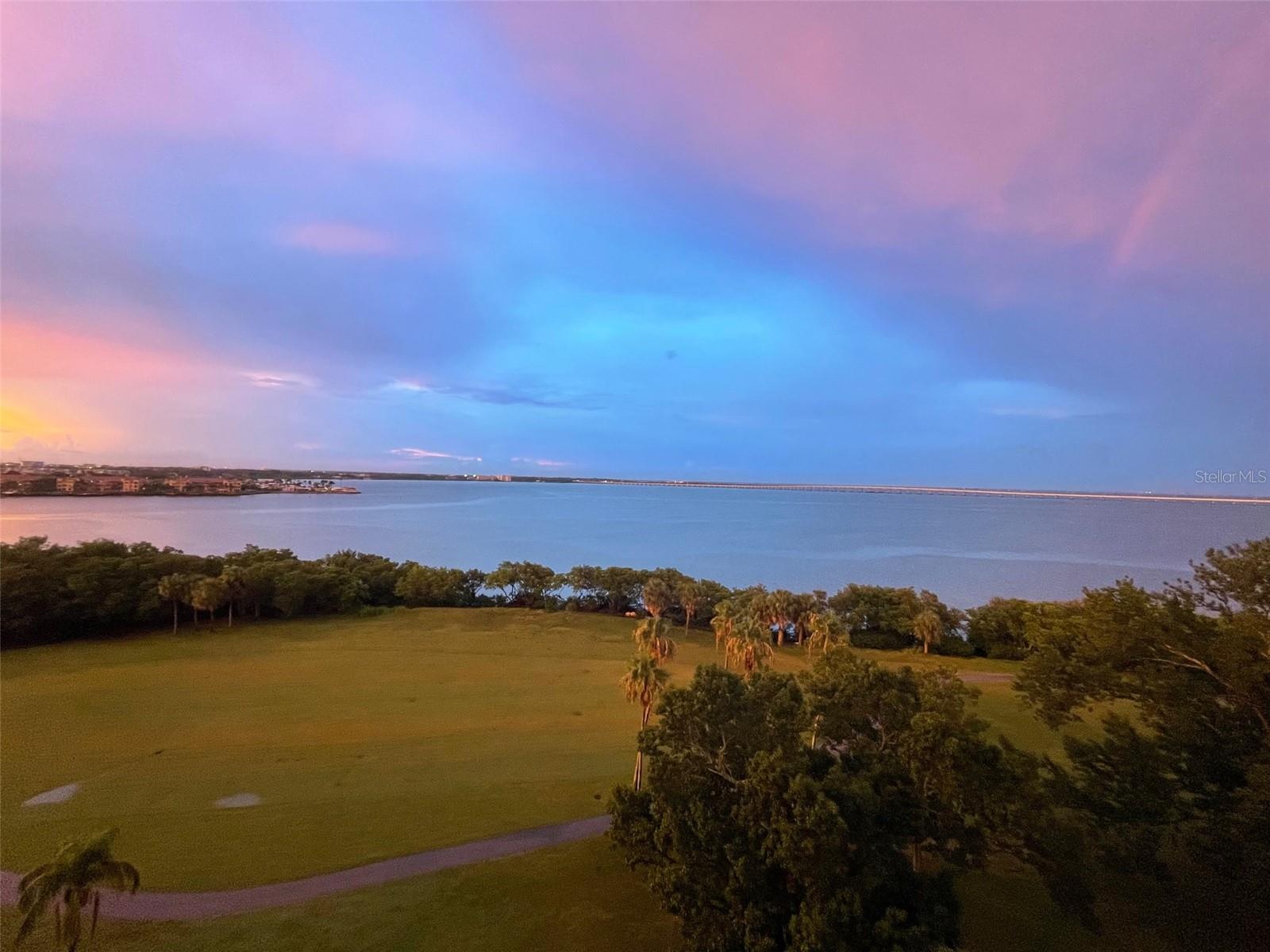 Image 19 of 20 For 2618 Cove Cay Drive 909