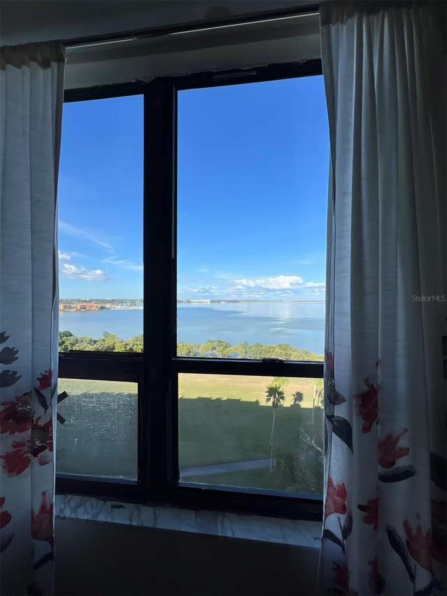 Image 6 of 20 For 2618 Cove Cay Drive 909