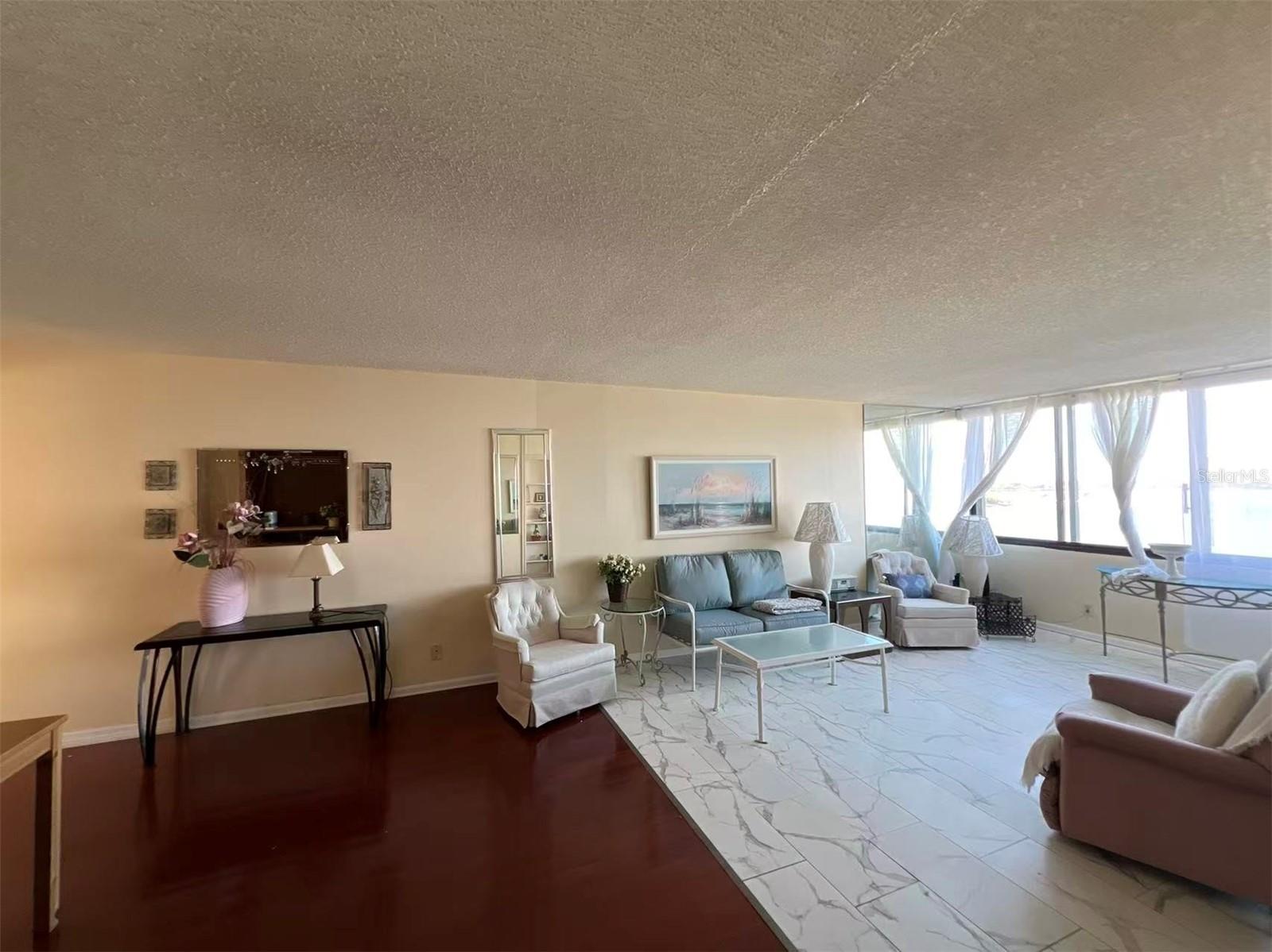 Image 7 of 20 For 2618 Cove Cay Drive 909