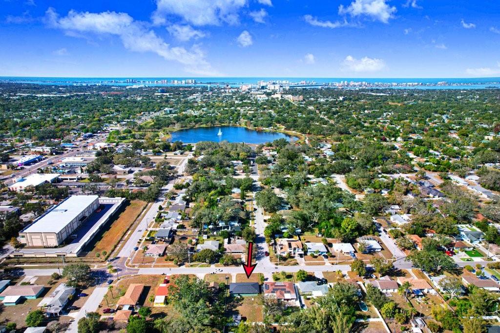 Image 19 of 25 For 207 Duncan Avenue