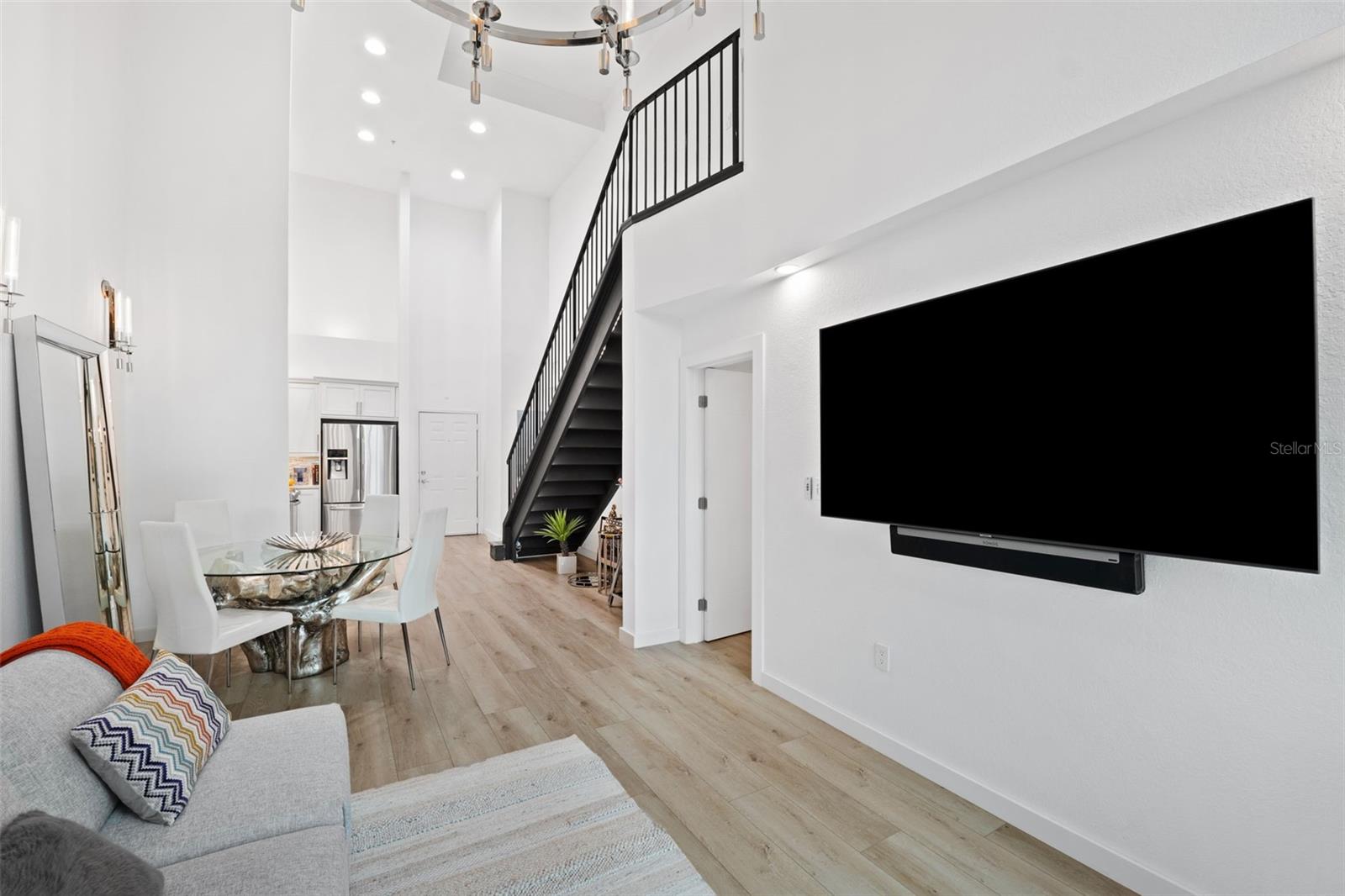 Image 14 of 39 For 700 Harbour Island Boulevard 143