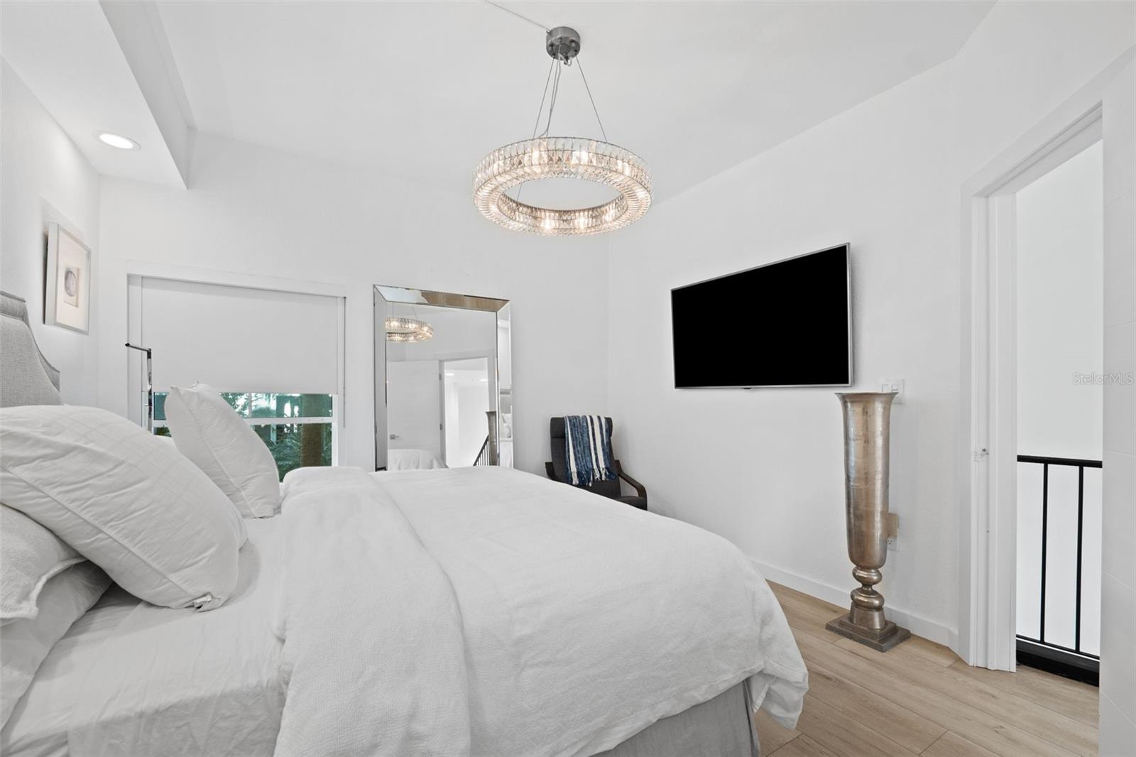 Image 16 of 39 For 700 Harbour Island Boulevard 143