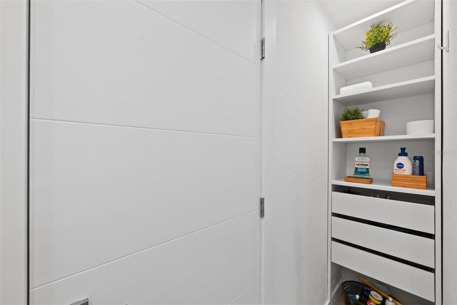 Image 19 of 39 For 700 Harbour Island Boulevard 143