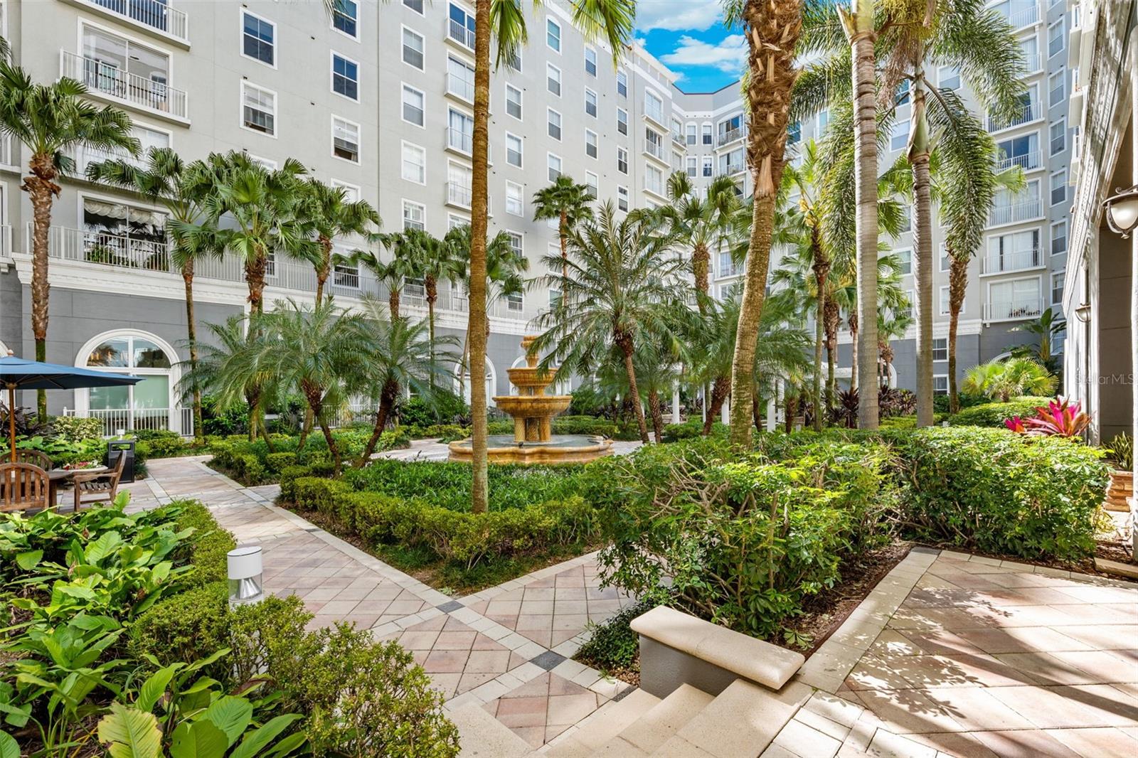 Image 35 of 39 For 700 Harbour Island Boulevard 143