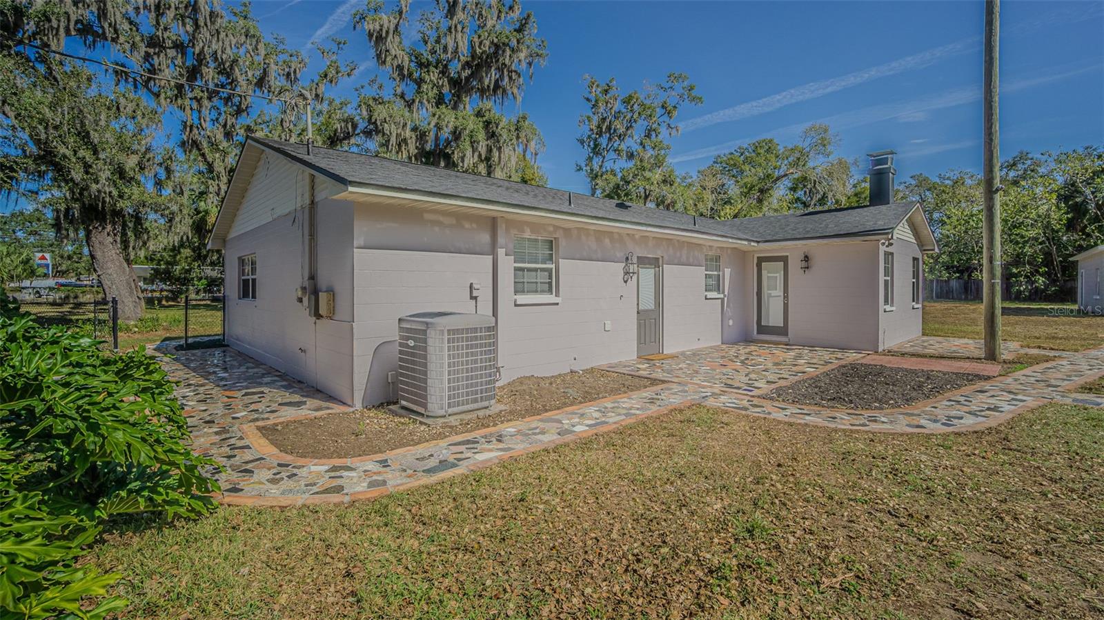 Image 34 of 53 For 3801 Durant Road