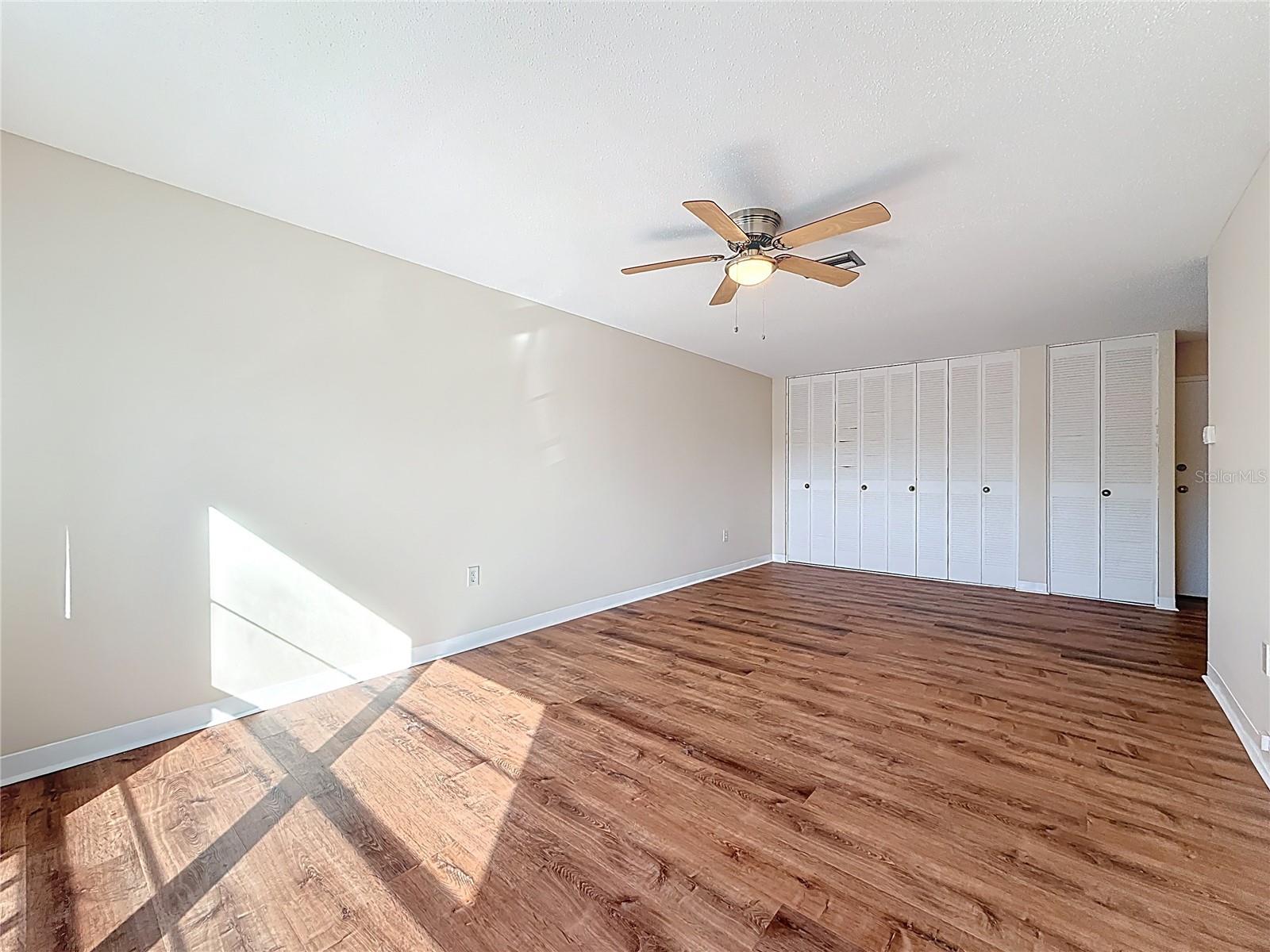 Image 12 of 45 For 2700 Bayshore Boulevard 1207