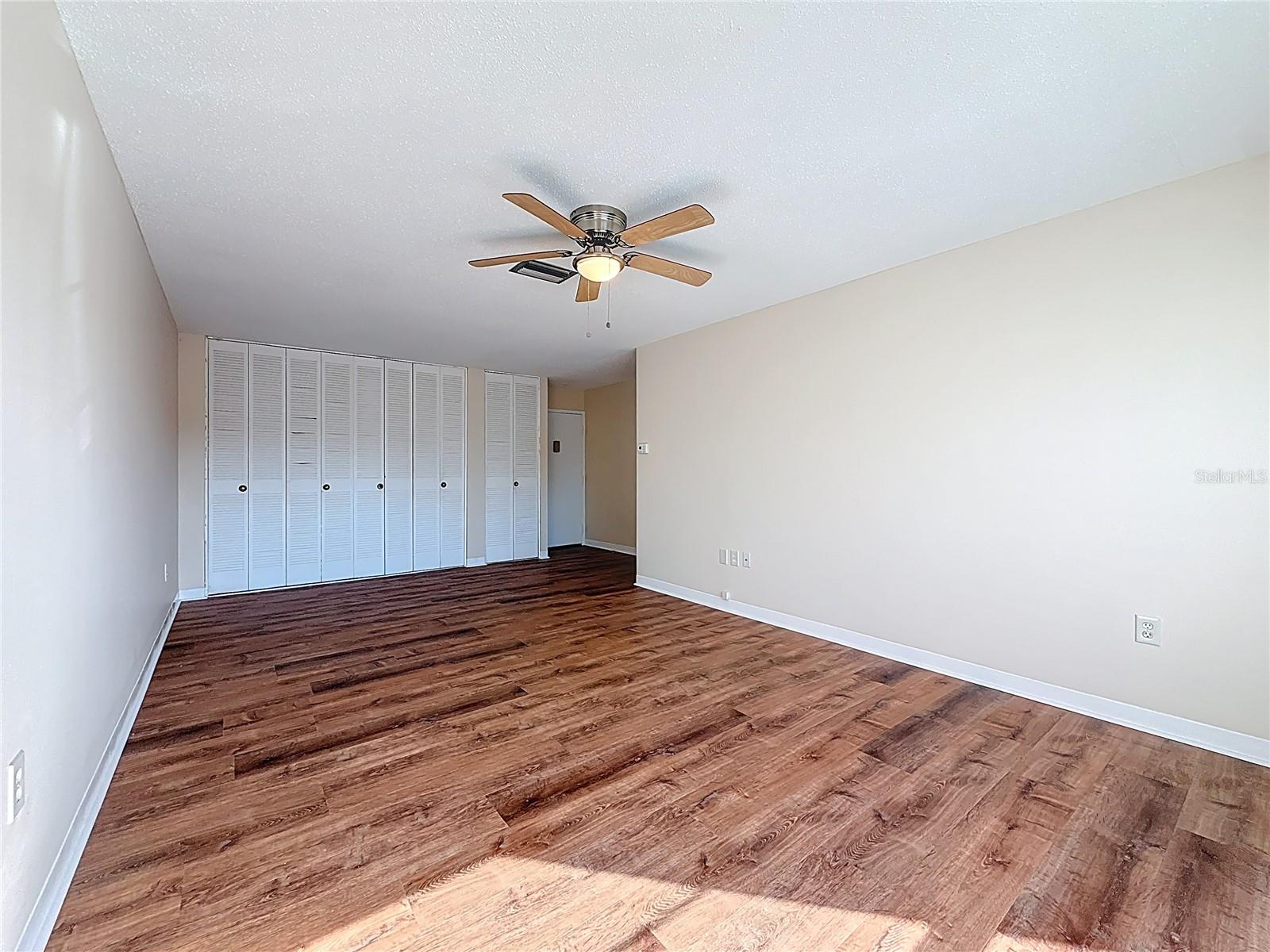 Image 13 of 45 For 2700 Bayshore Boulevard 1207