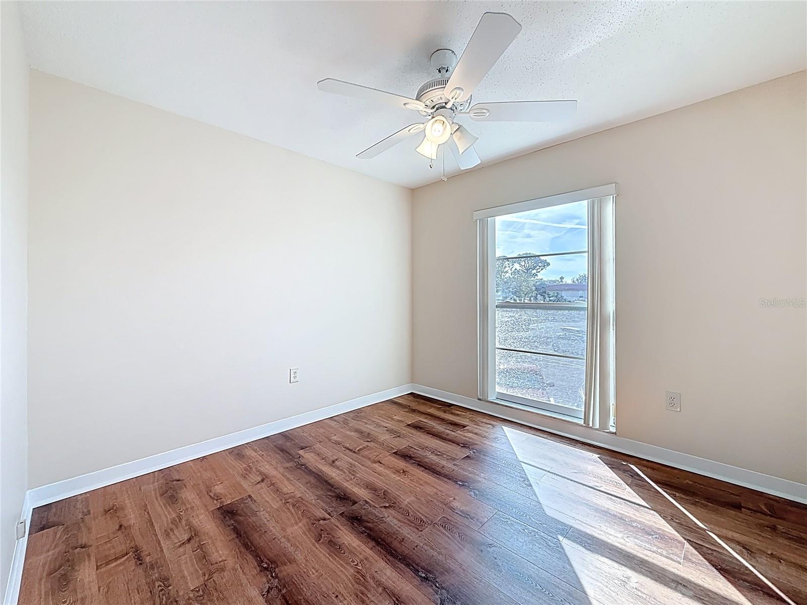 Image 23 of 45 For 2700 Bayshore Boulevard 1207