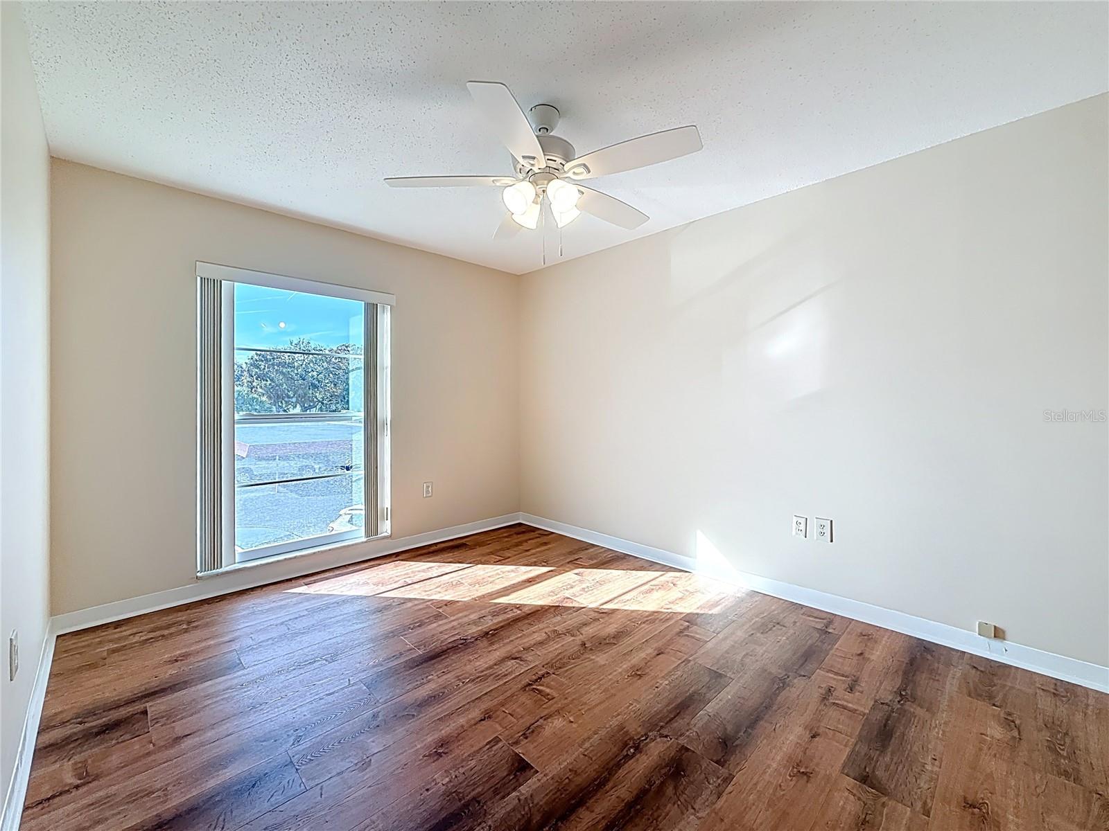 Image 29 of 45 For 2700 Bayshore Boulevard 1207