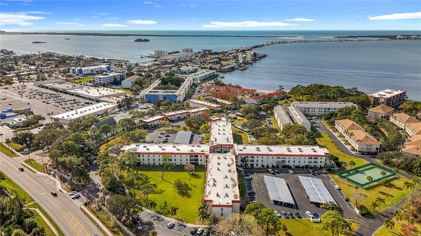 Image 40 of 45 For 2700 Bayshore Boulevard 1207