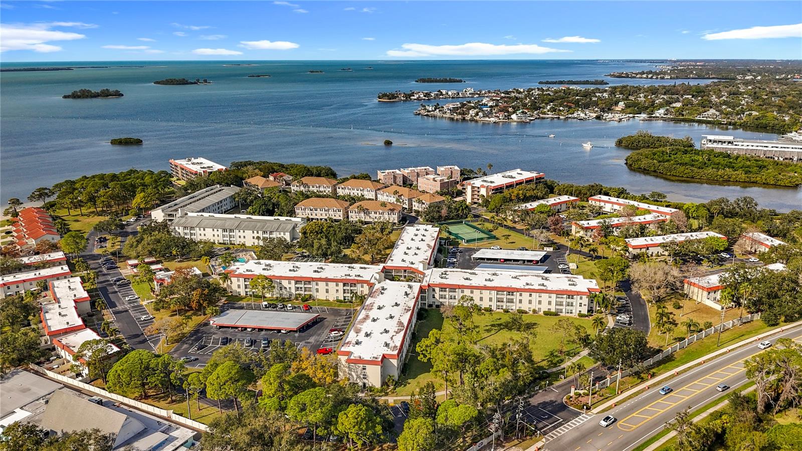 Image 42 of 45 For 2700 Bayshore Boulevard 1207