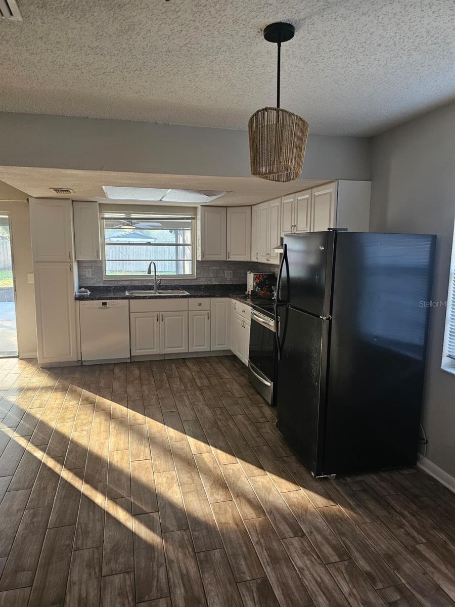 Image 12 of 12 For 14013 Briardale Lane