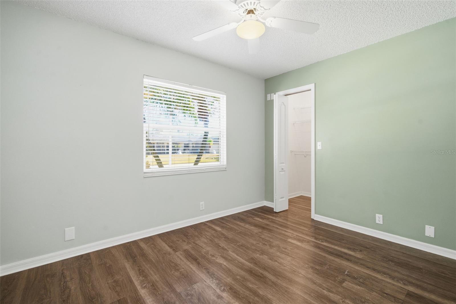 Image 16 of 75 For 5103 Fernbrook Lane