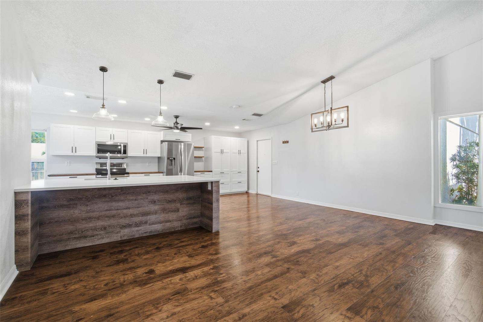 Image 29 of 75 For 5103 Fernbrook Lane