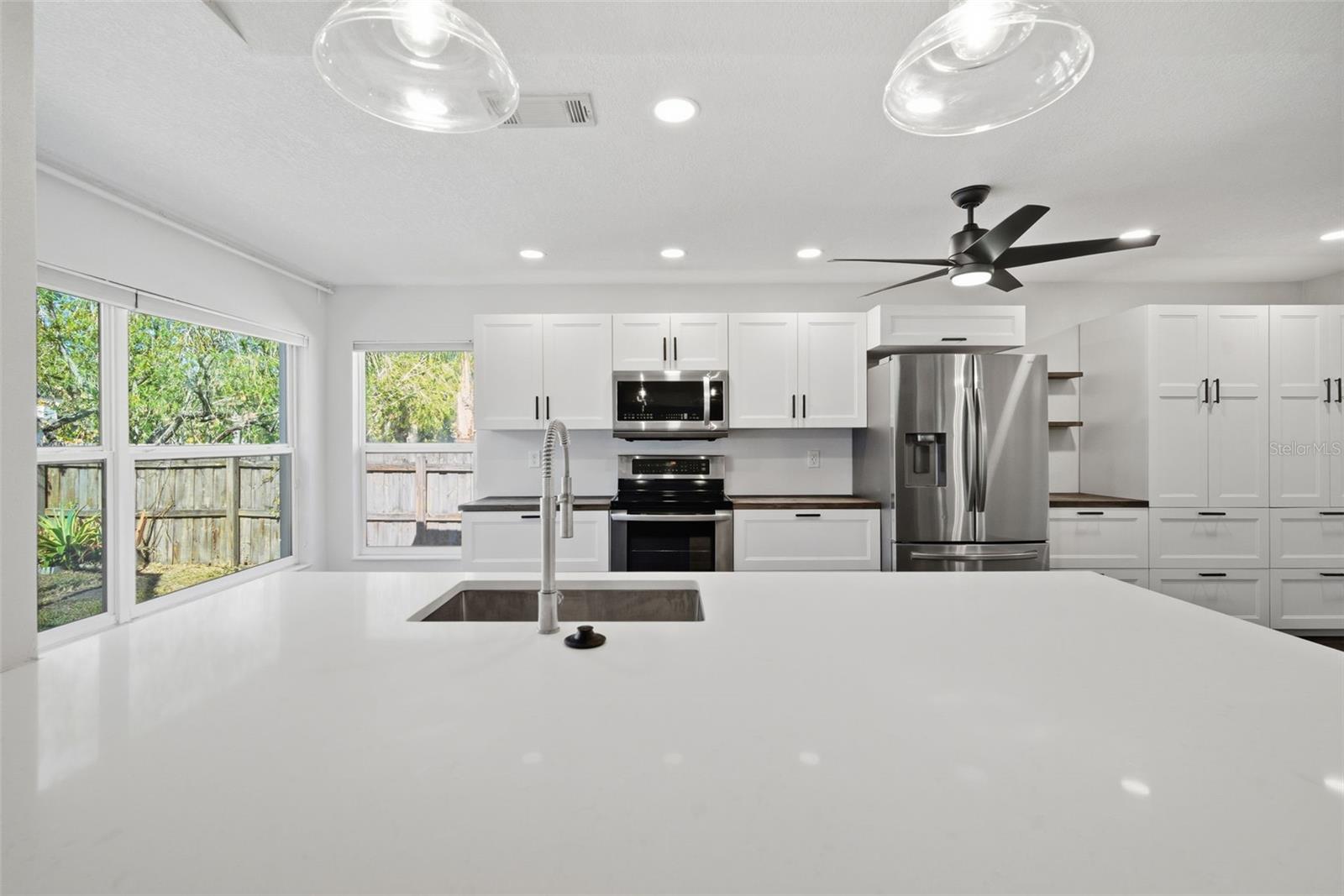 Image 4 of 75 For 5103 Fernbrook Lane