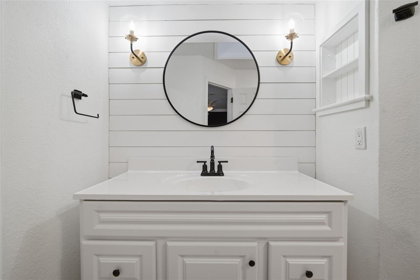 Image 45 of 75 For 5103 Fernbrook Lane