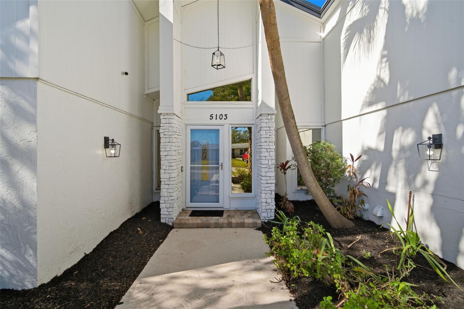 Image 7 of 75 For 5103 Fernbrook Lane