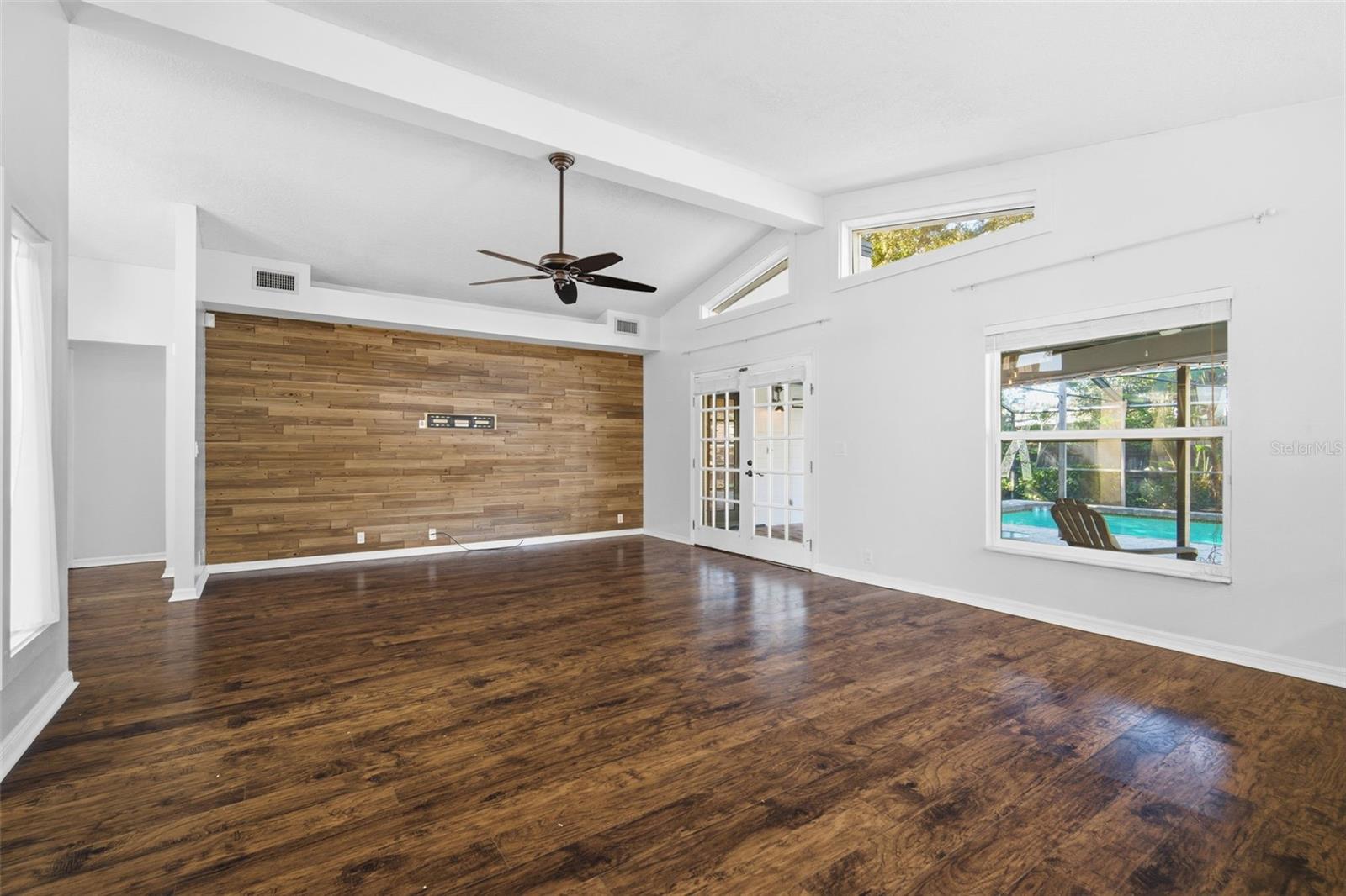 Image 9 of 75 For 5103 Fernbrook Lane