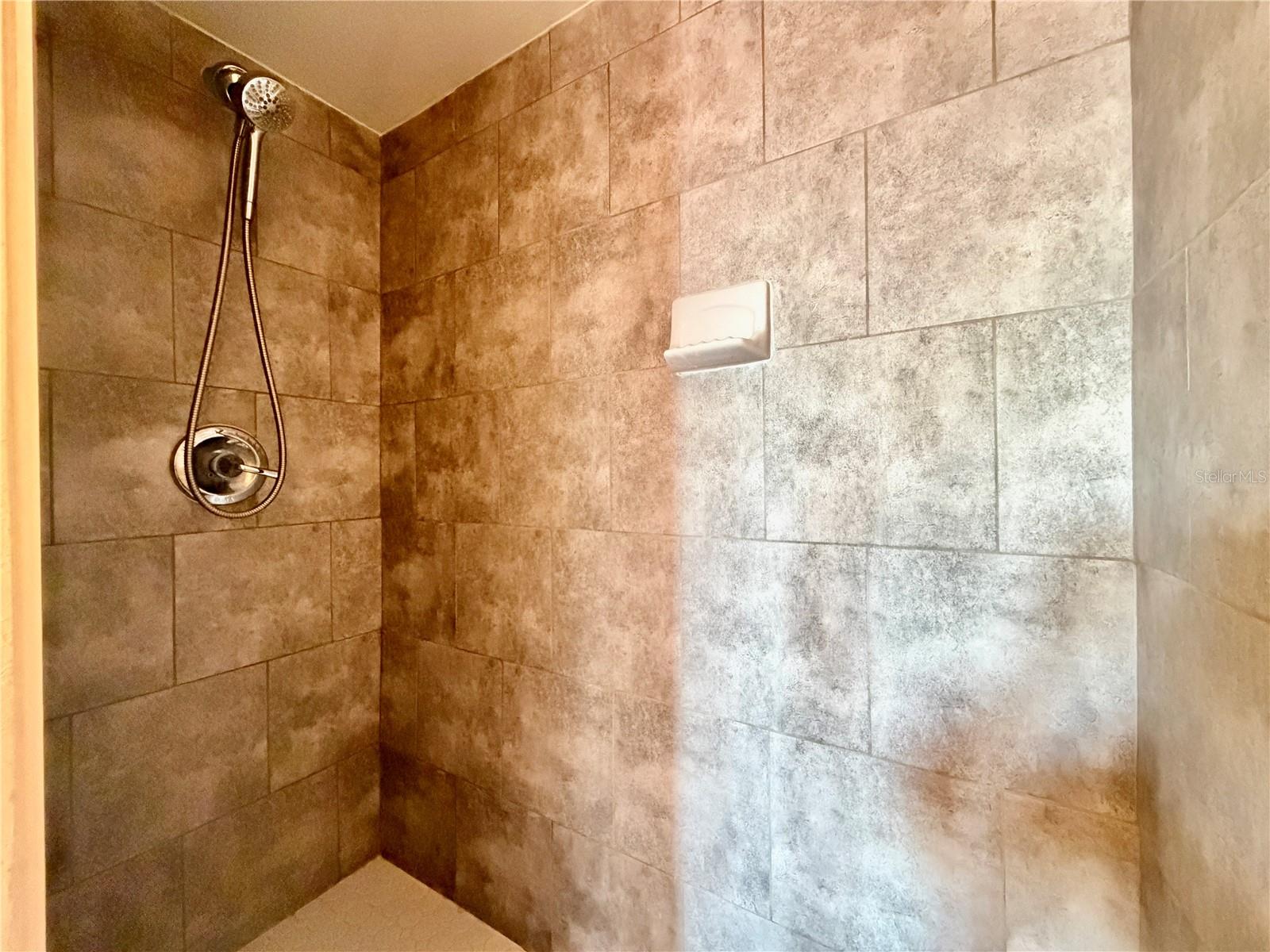 Image 6 of 18 For 10800 Us Highway 19 N 236