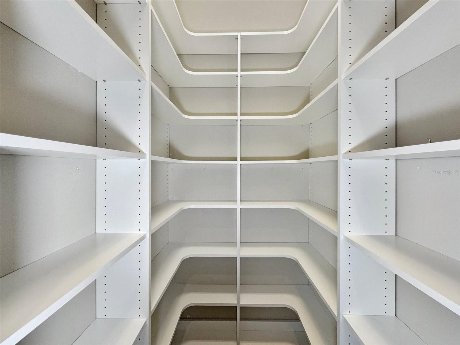 Image 15 of 75 For 158 21st Avenue N