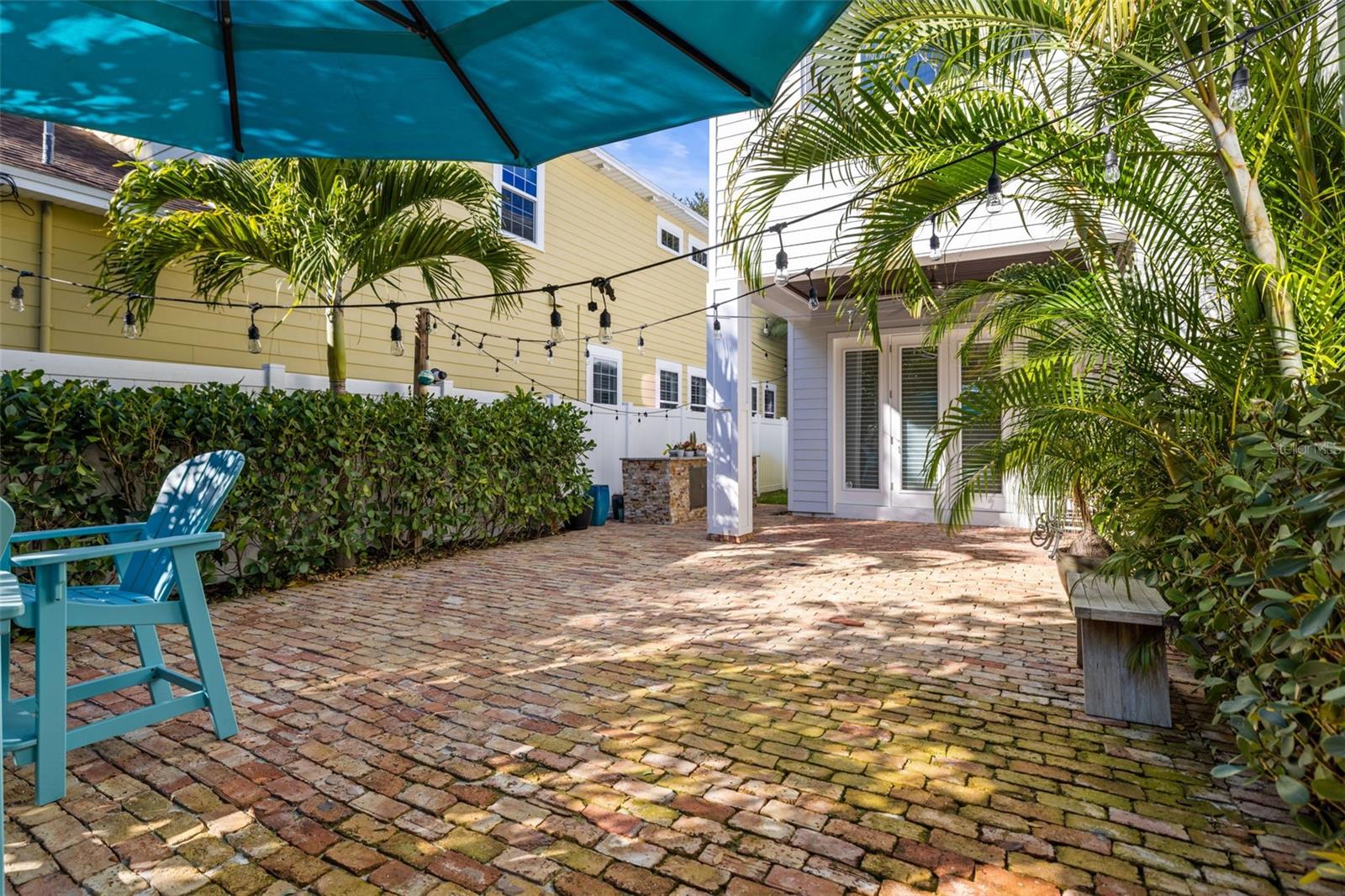 Image 63 of 75 For 158 21st Avenue N