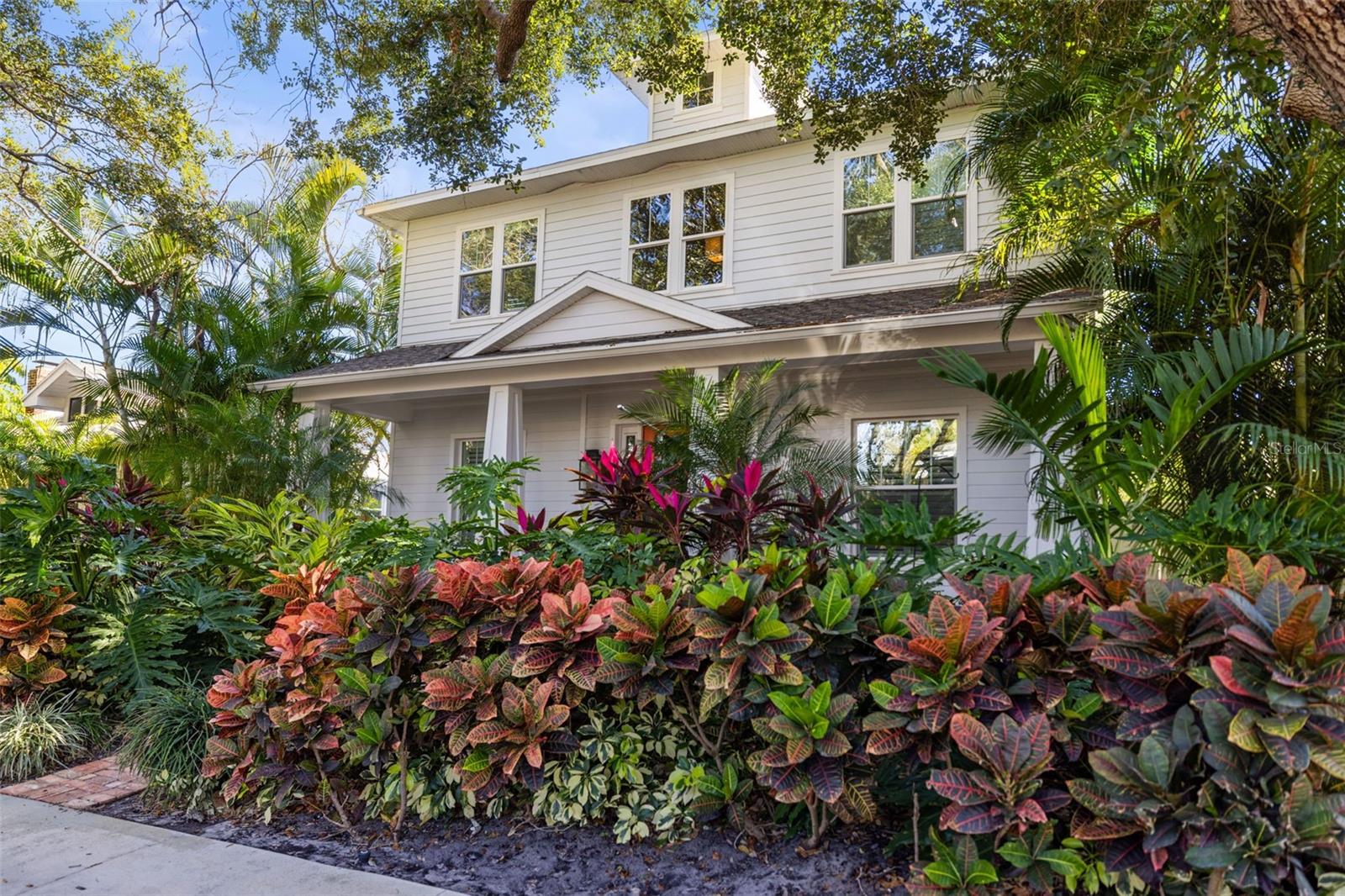 Image 74 of 75 For 158 21st Avenue N