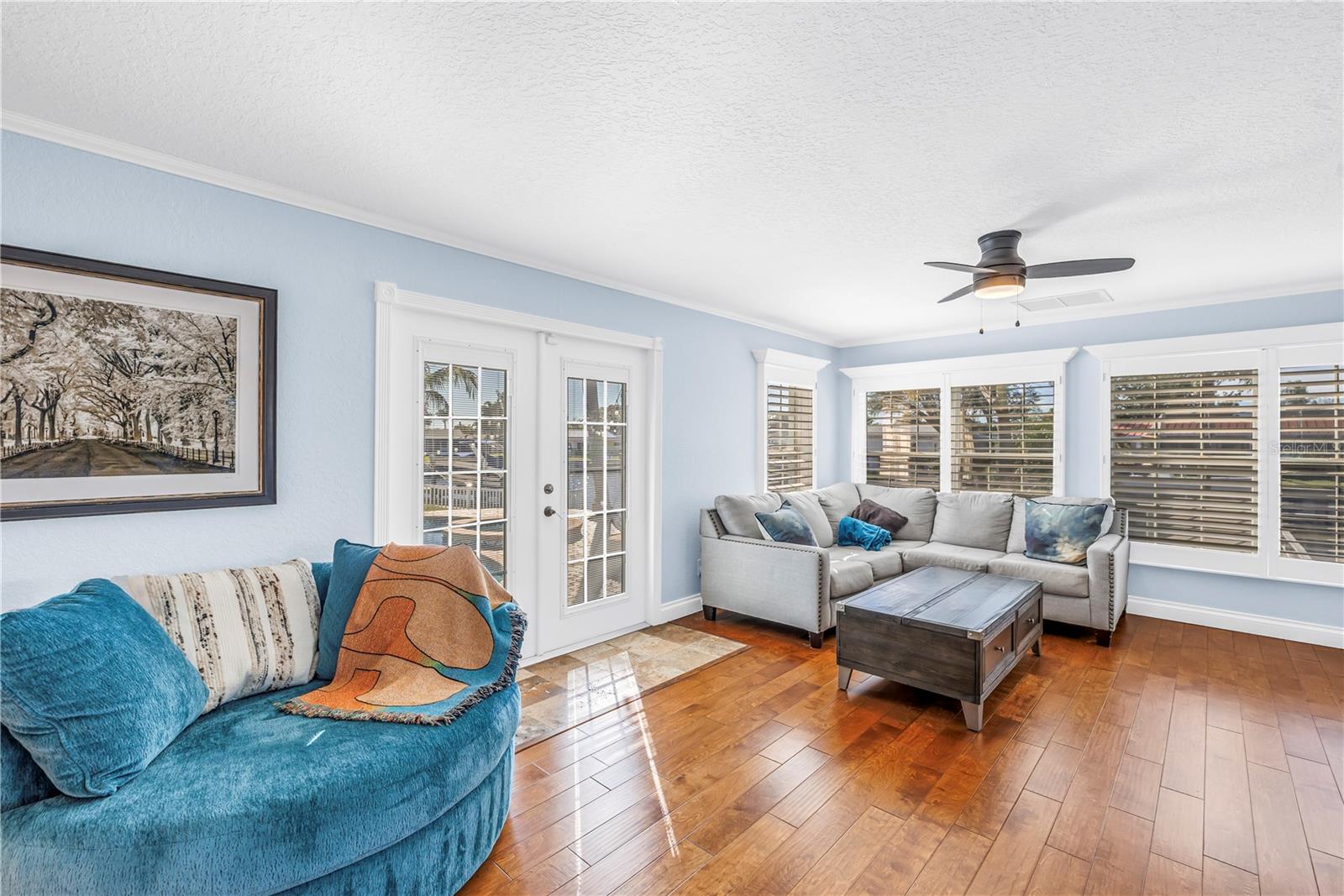 Image 9 of 30 For 4880 Dover Street Ne