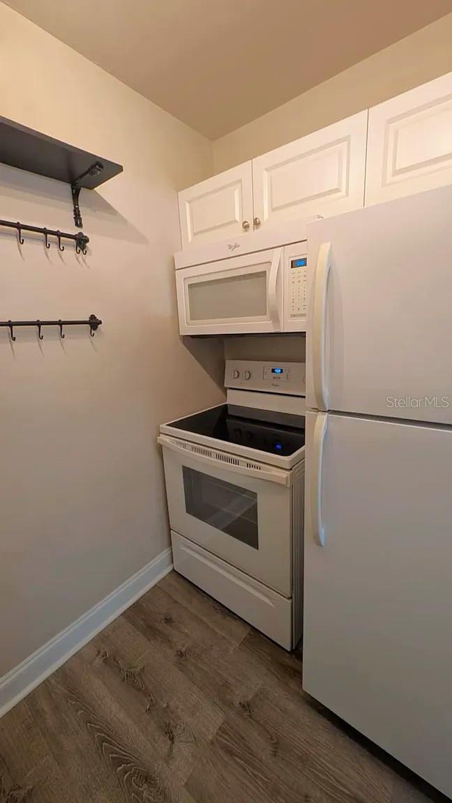 Image 8 of 16 For 24862 Us Highway 19 N 603