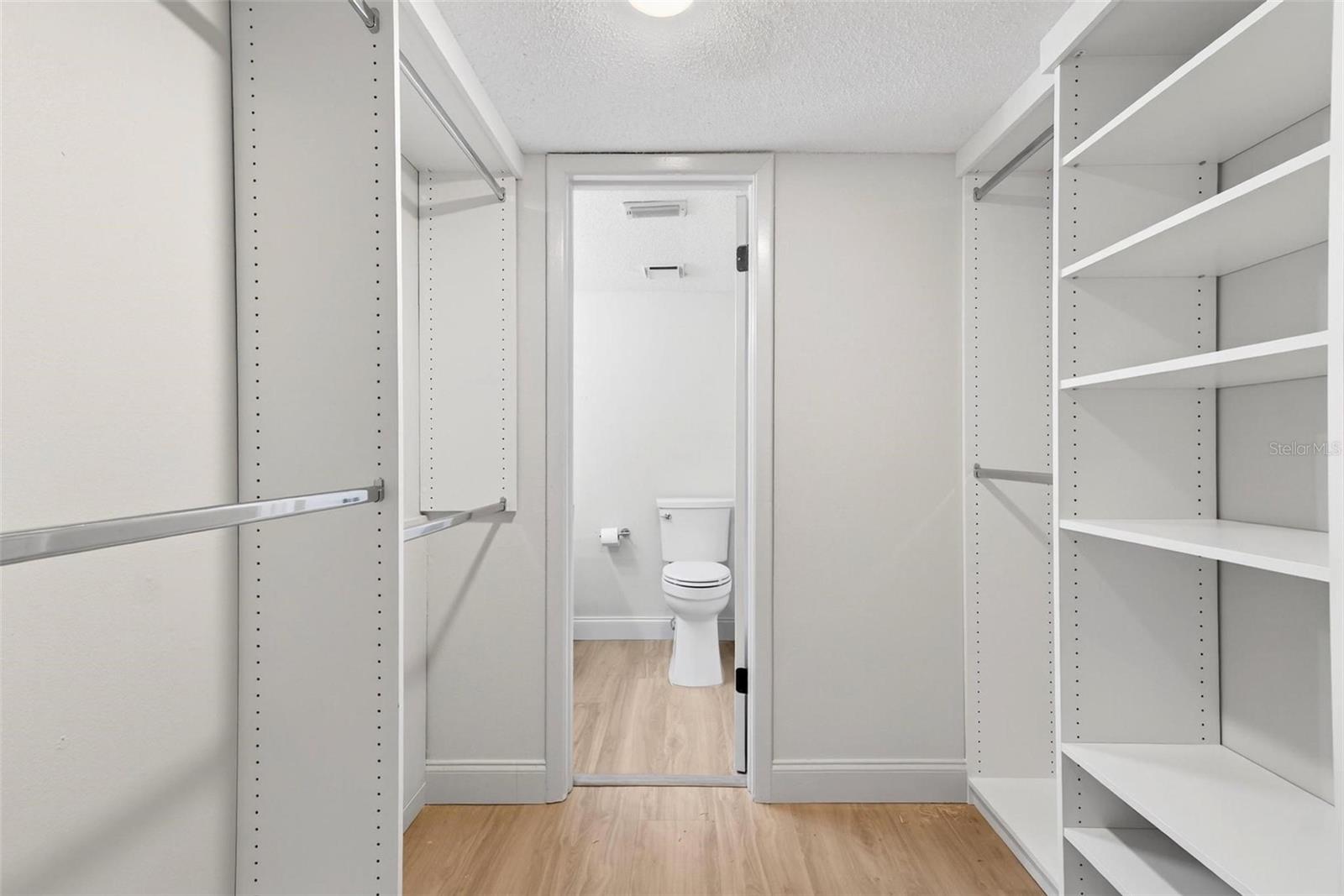 Image 11 of 16 For 2302 Manhattan Avenue 317