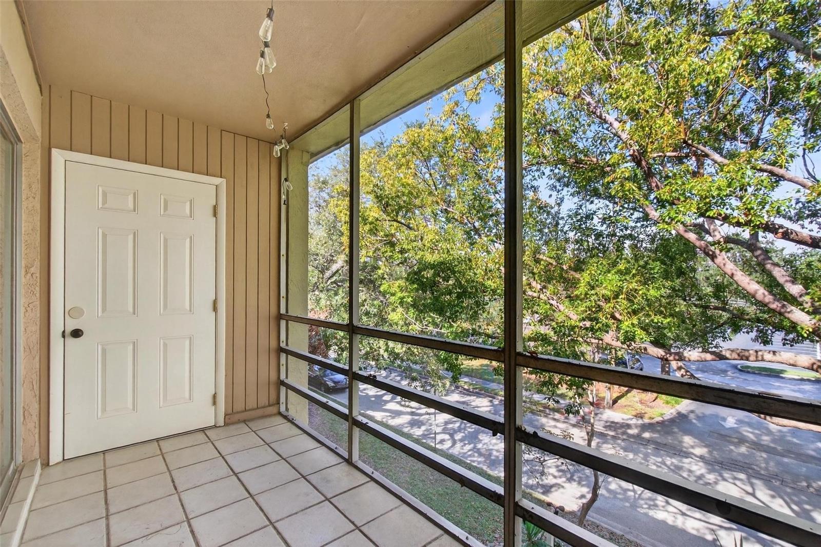 Image 16 of 16 For 2302 Manhattan Avenue 317