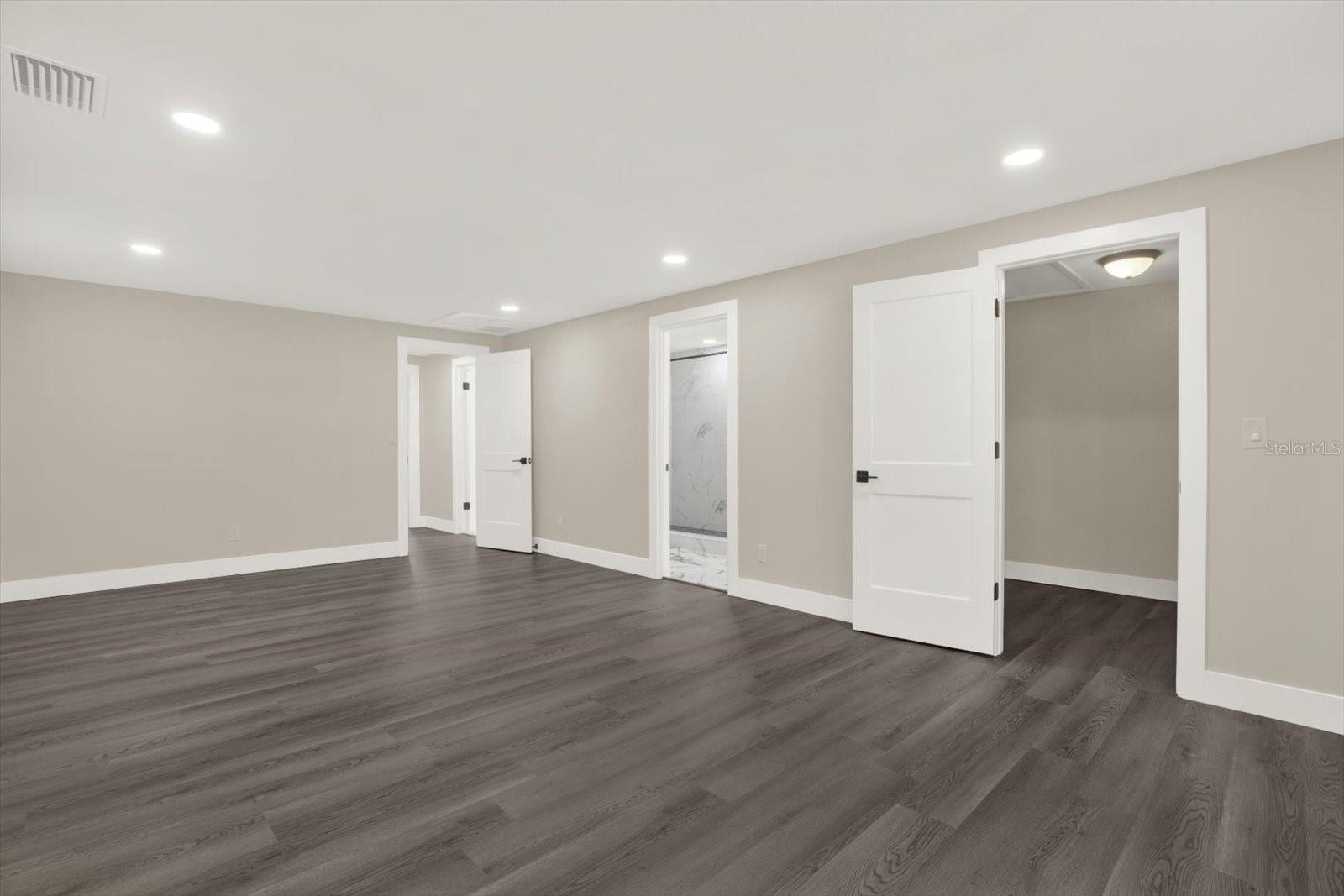 Image 15 of 35 For 18803 Tracer Drive