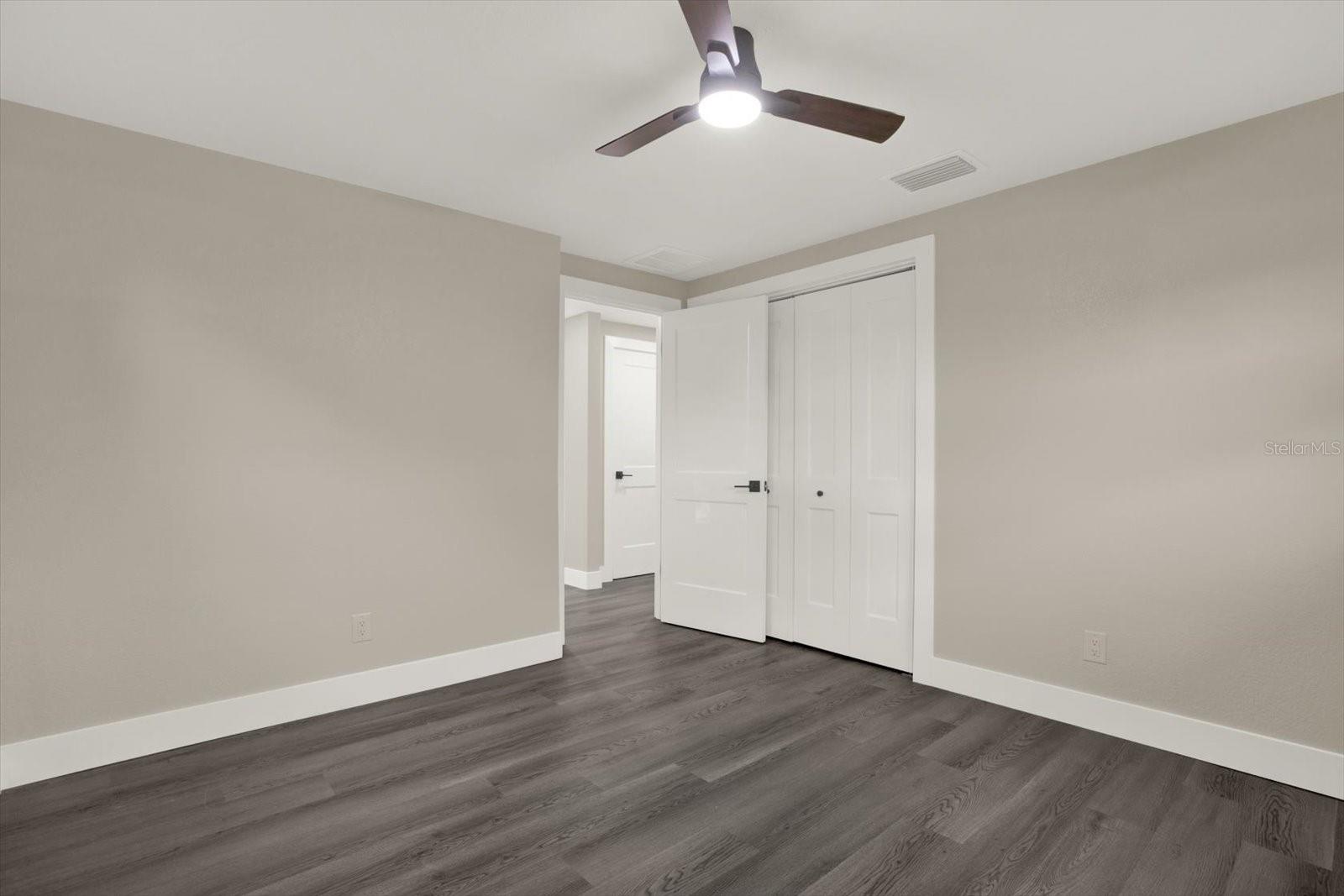 Image 18 of 35 For 18803 Tracer Drive