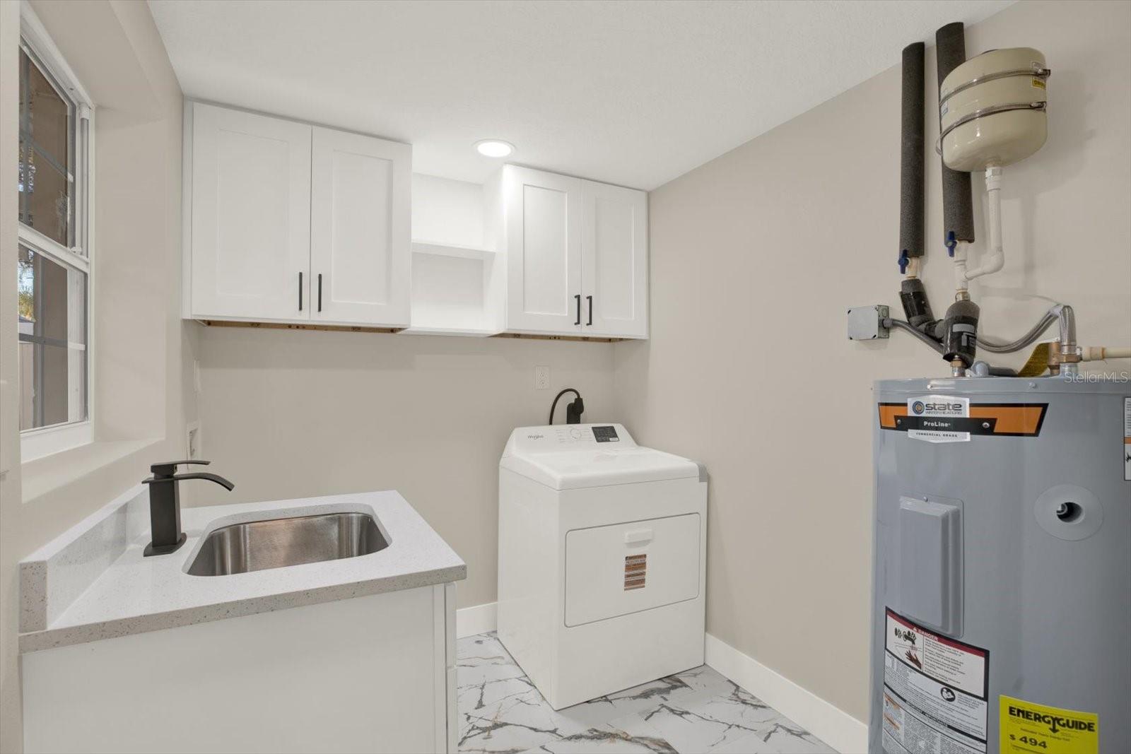 Image 23 of 35 For 18803 Tracer Drive