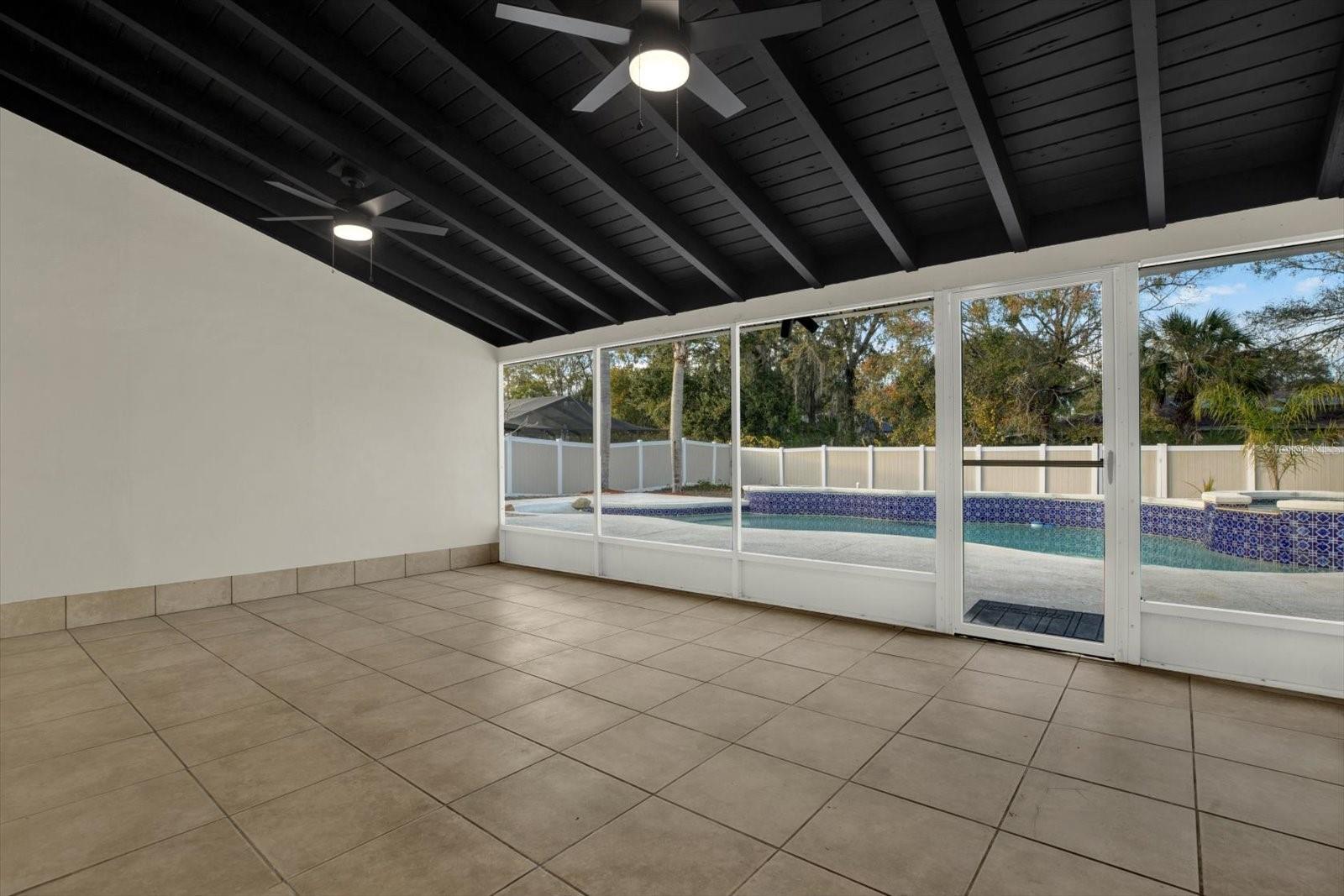 Image 25 of 35 For 18803 Tracer Drive