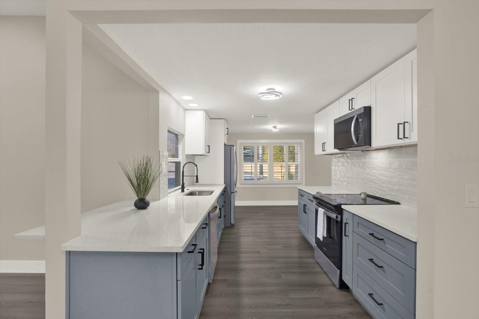 Image 8 of 35 For 18803 Tracer Drive