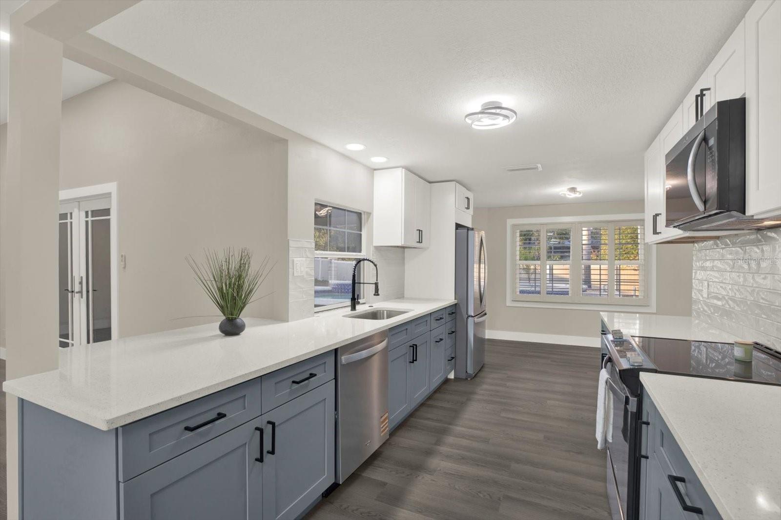 Image 9 of 35 For 18803 Tracer Drive