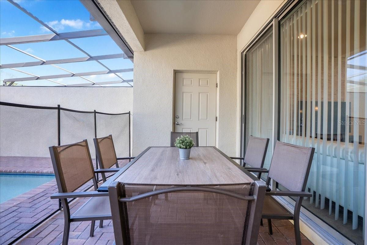 Image 15 of 33 For 8839 Geneve Court