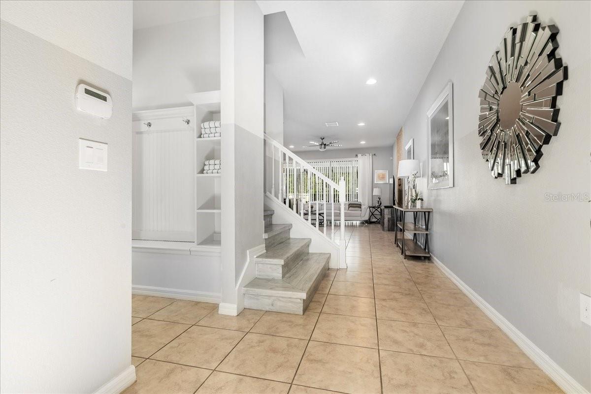 Image 3 of 33 For 8839 Geneve Court