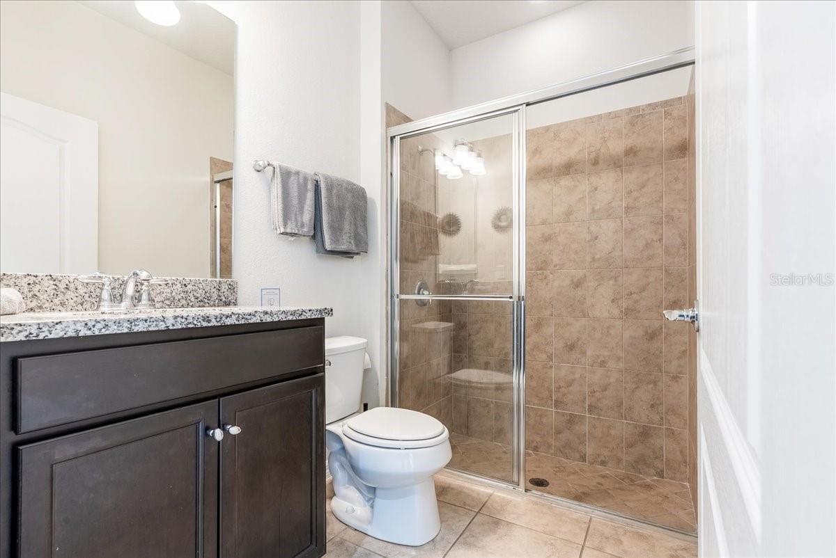 Image 6 of 33 For 8839 Geneve Court